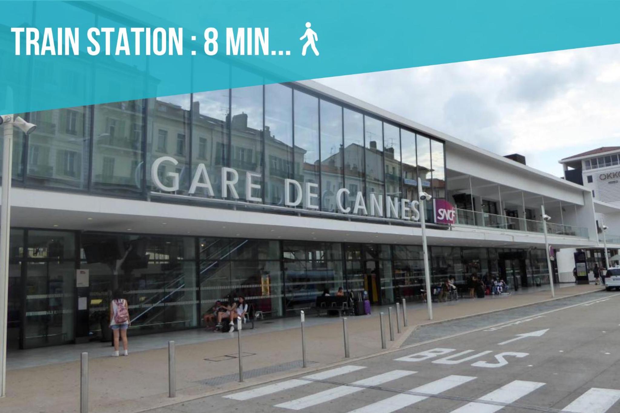 Le Forville : 400m Palais, Calme, Clim photo 3