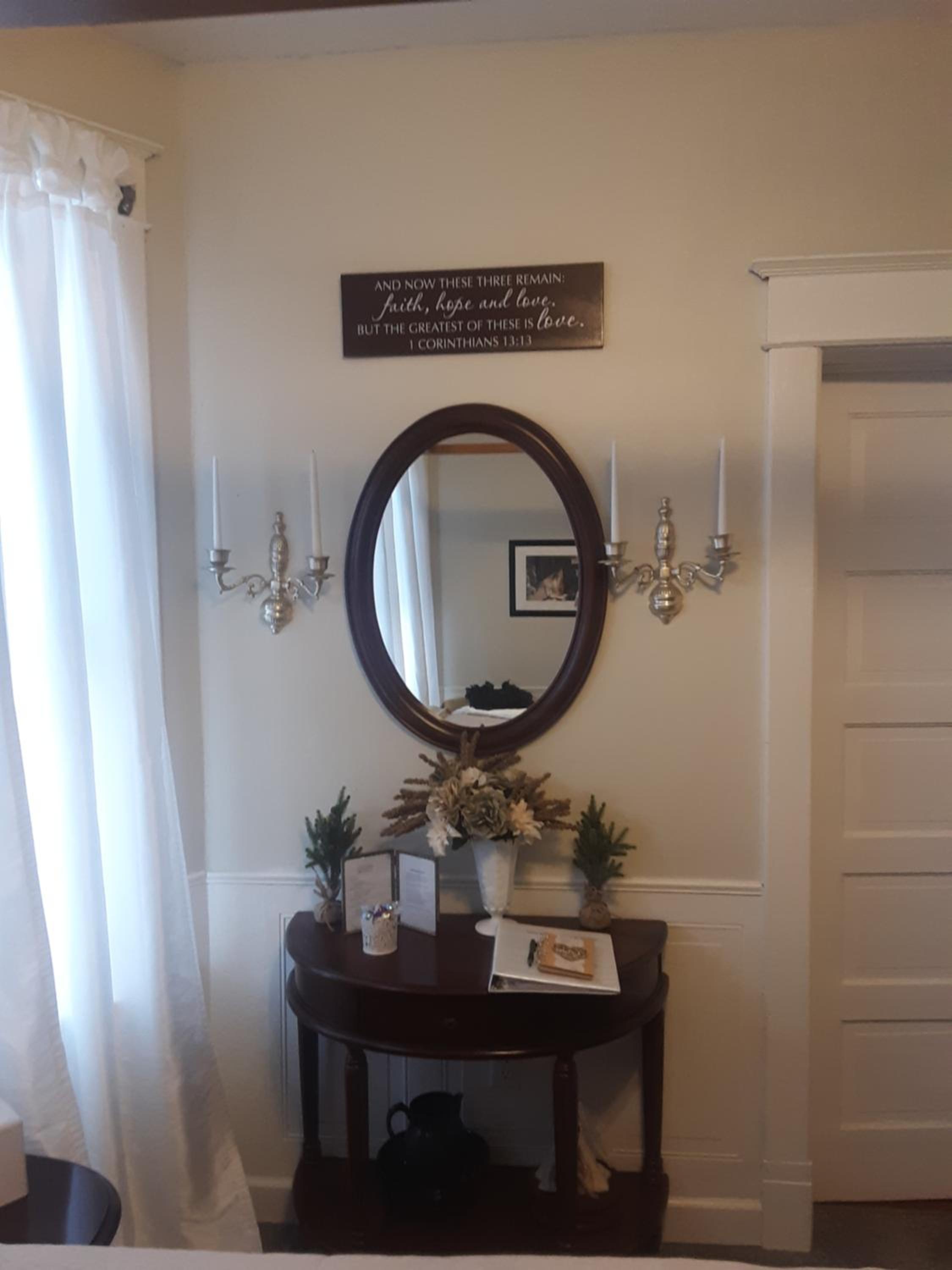 The Katherine Holle House view 5