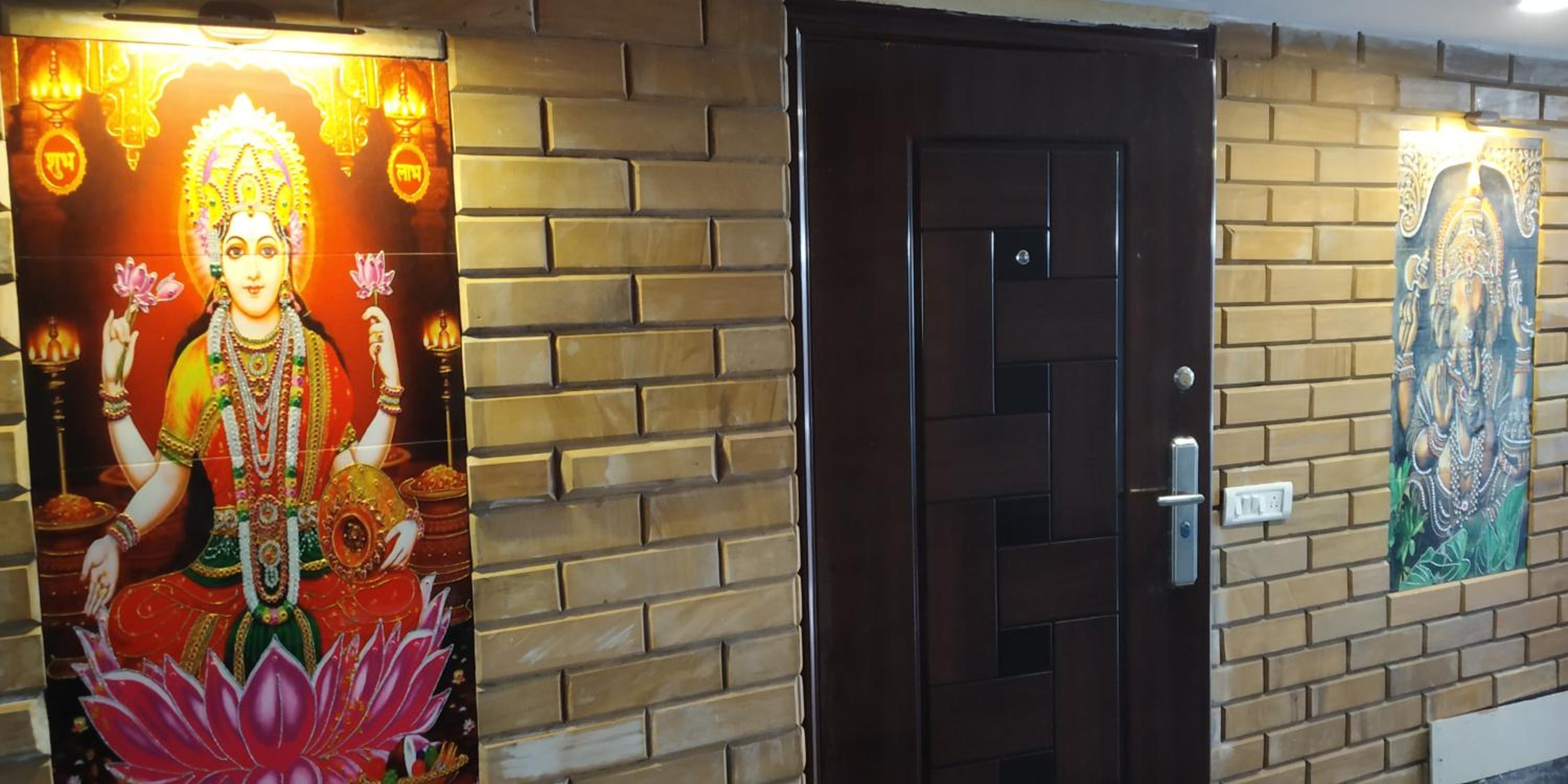 2BHK Short Stay Apartment walking Max Saket ( LIFT +Kitchen+Parking+3 nights min stay) view 2