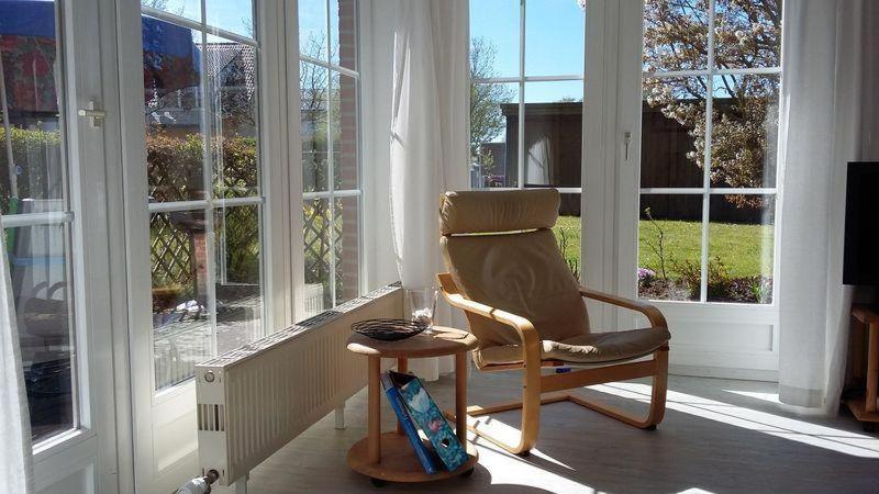 FeWo-mit-Terasse-u-Garten-am-Golfplatz view 2
