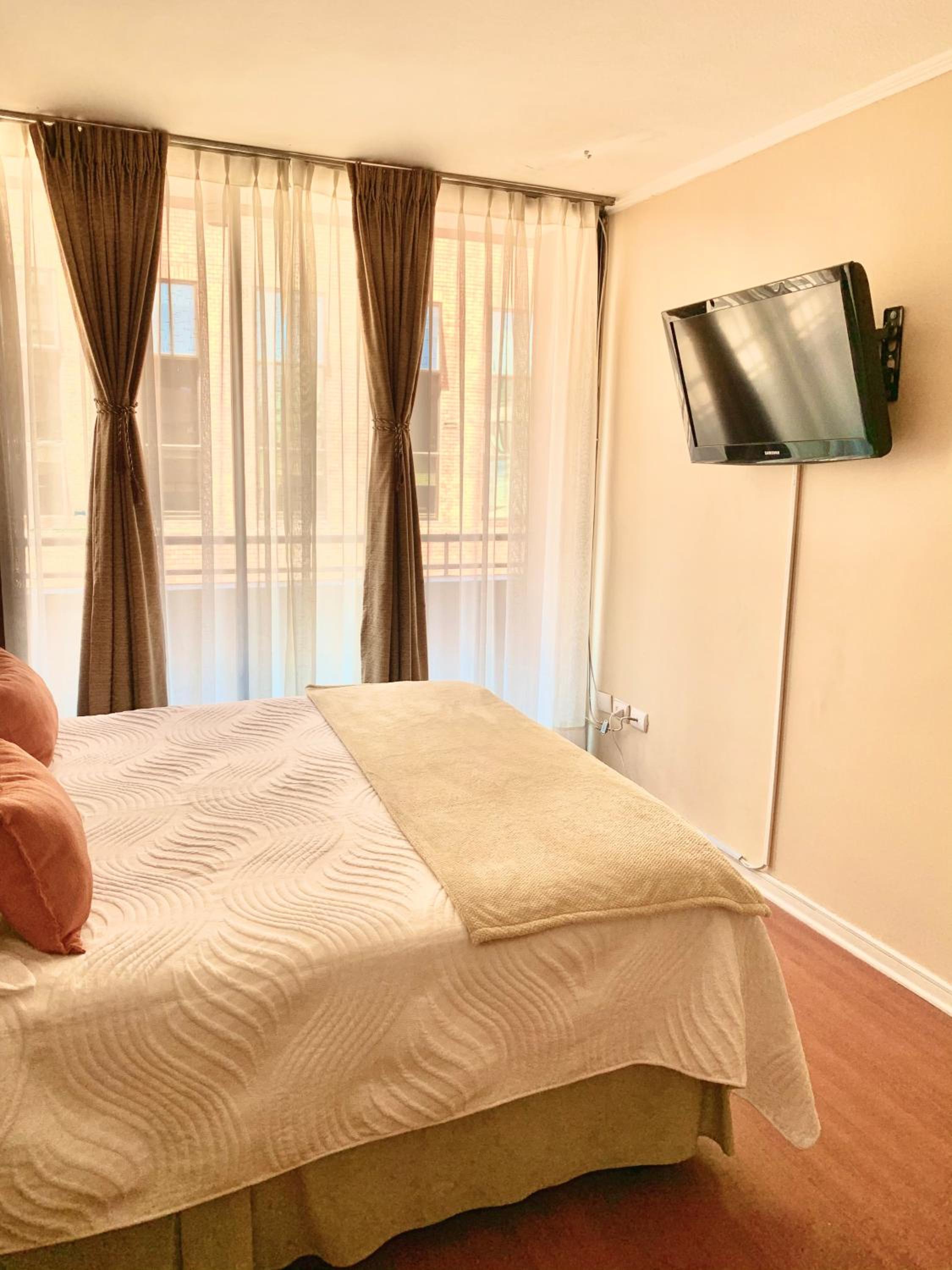 CentriK Location Apartments Encomenderos 200