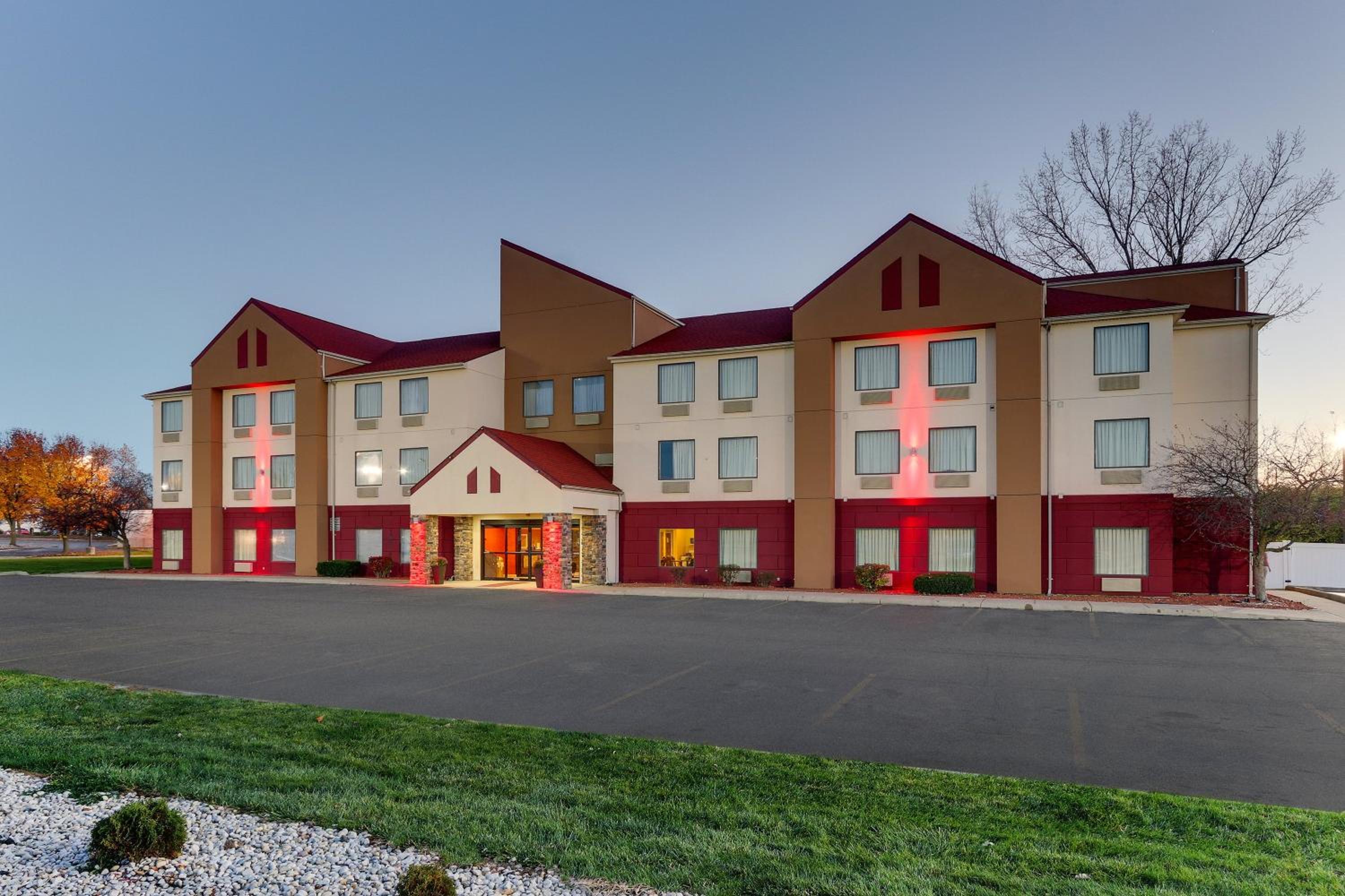 Red Roof Inn Springfield, OH view 5
