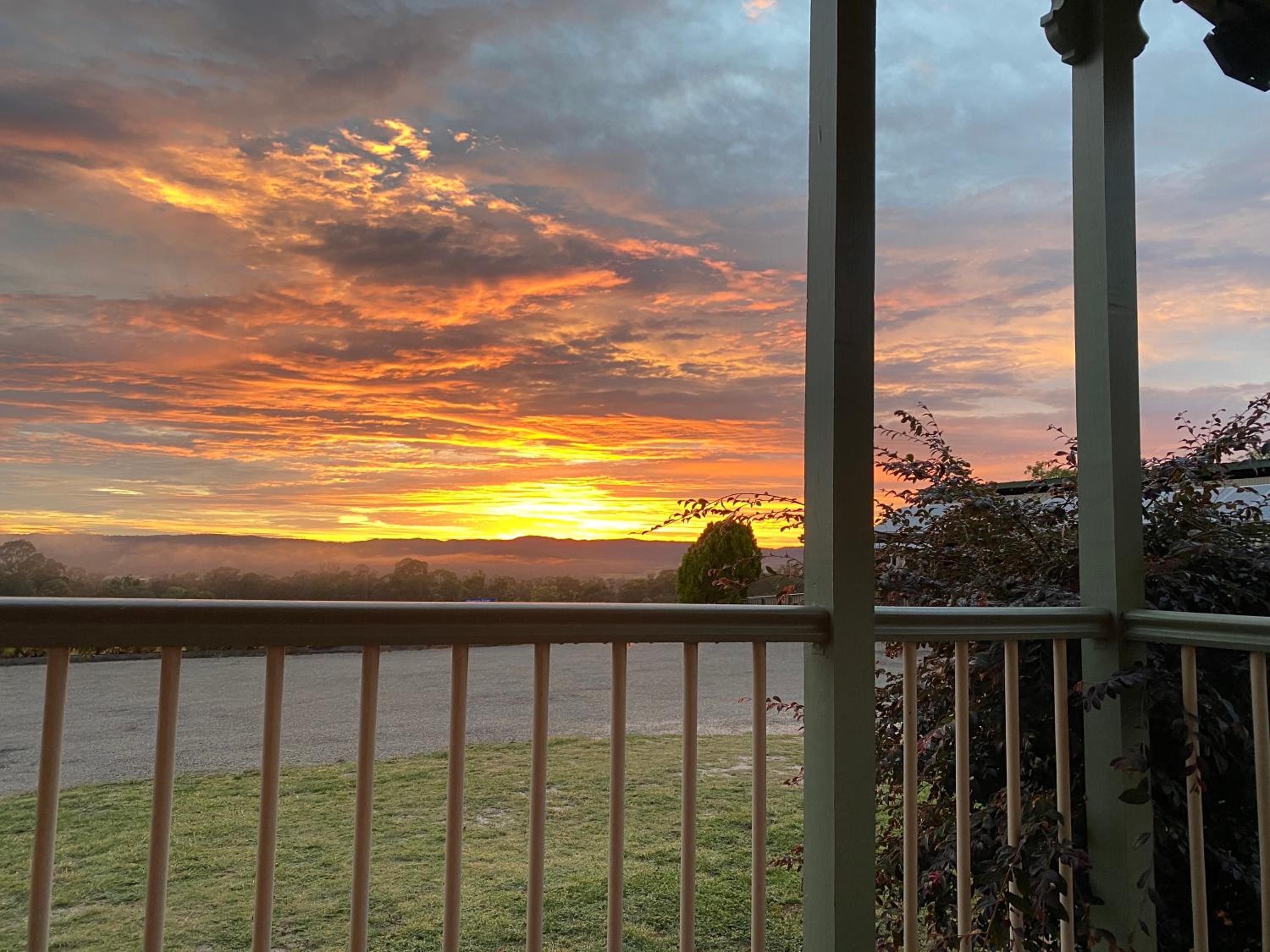 Big Fella Wines & Farmstay