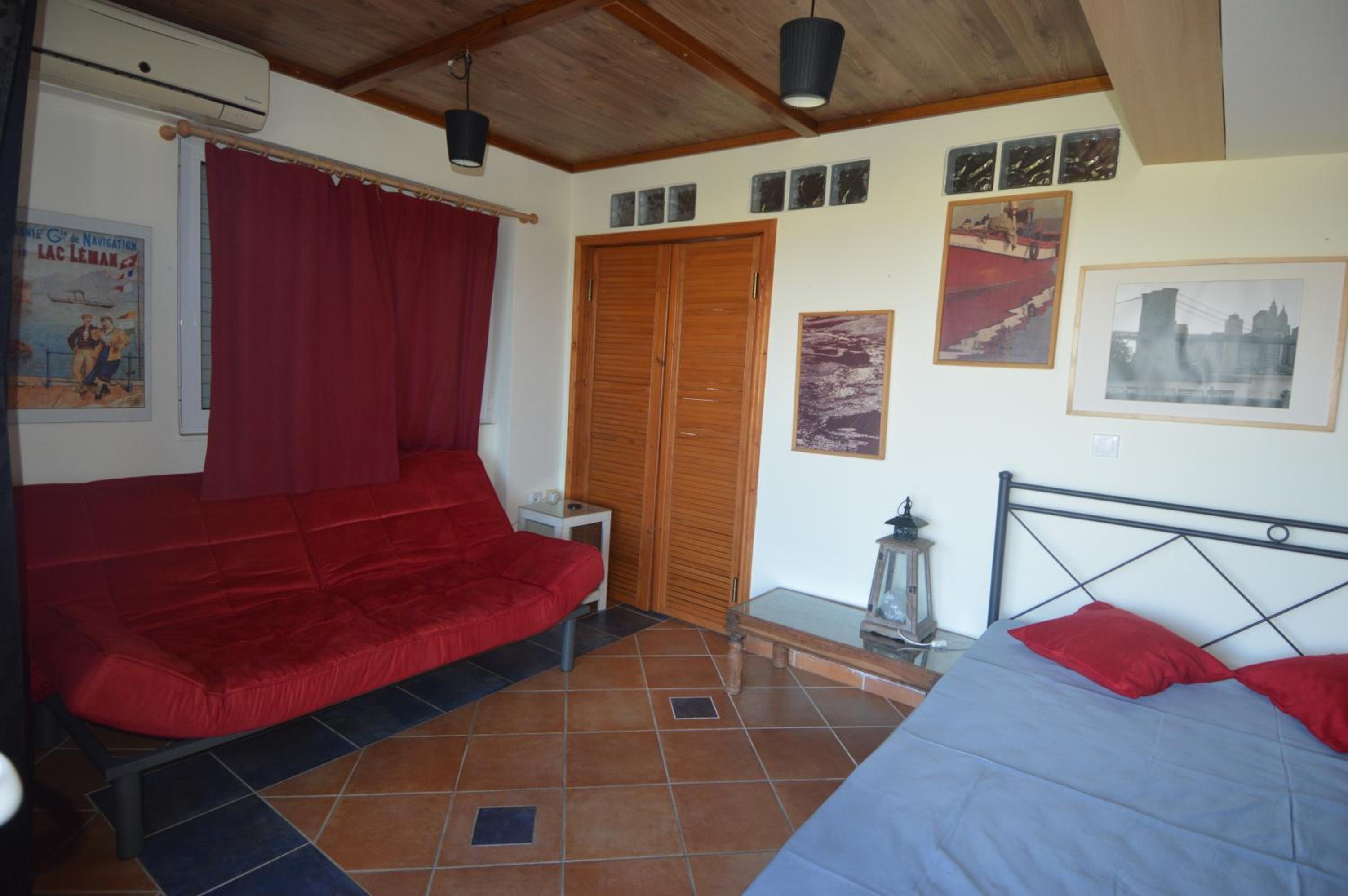 Photo 32