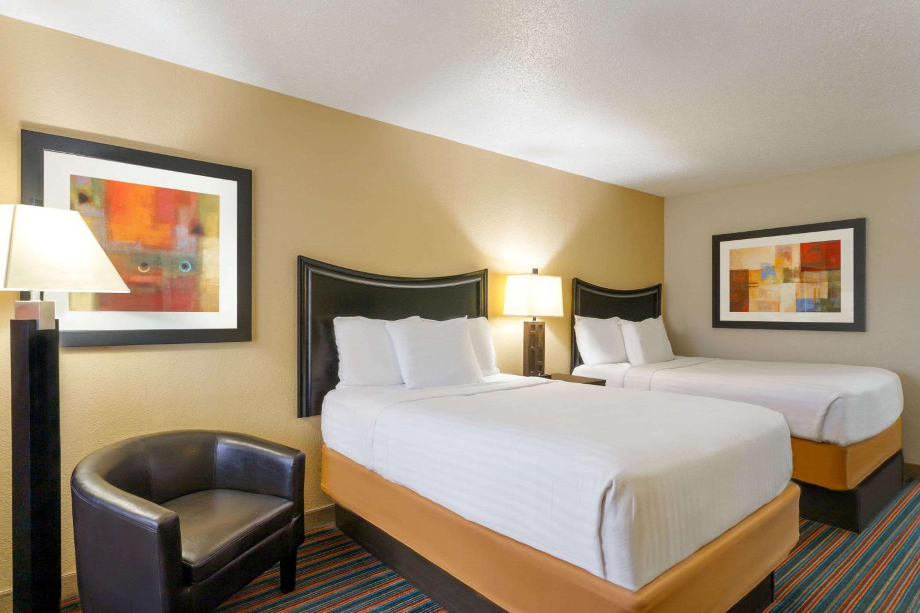Baymont by Wyndham Nashville Airport - Property Image 8