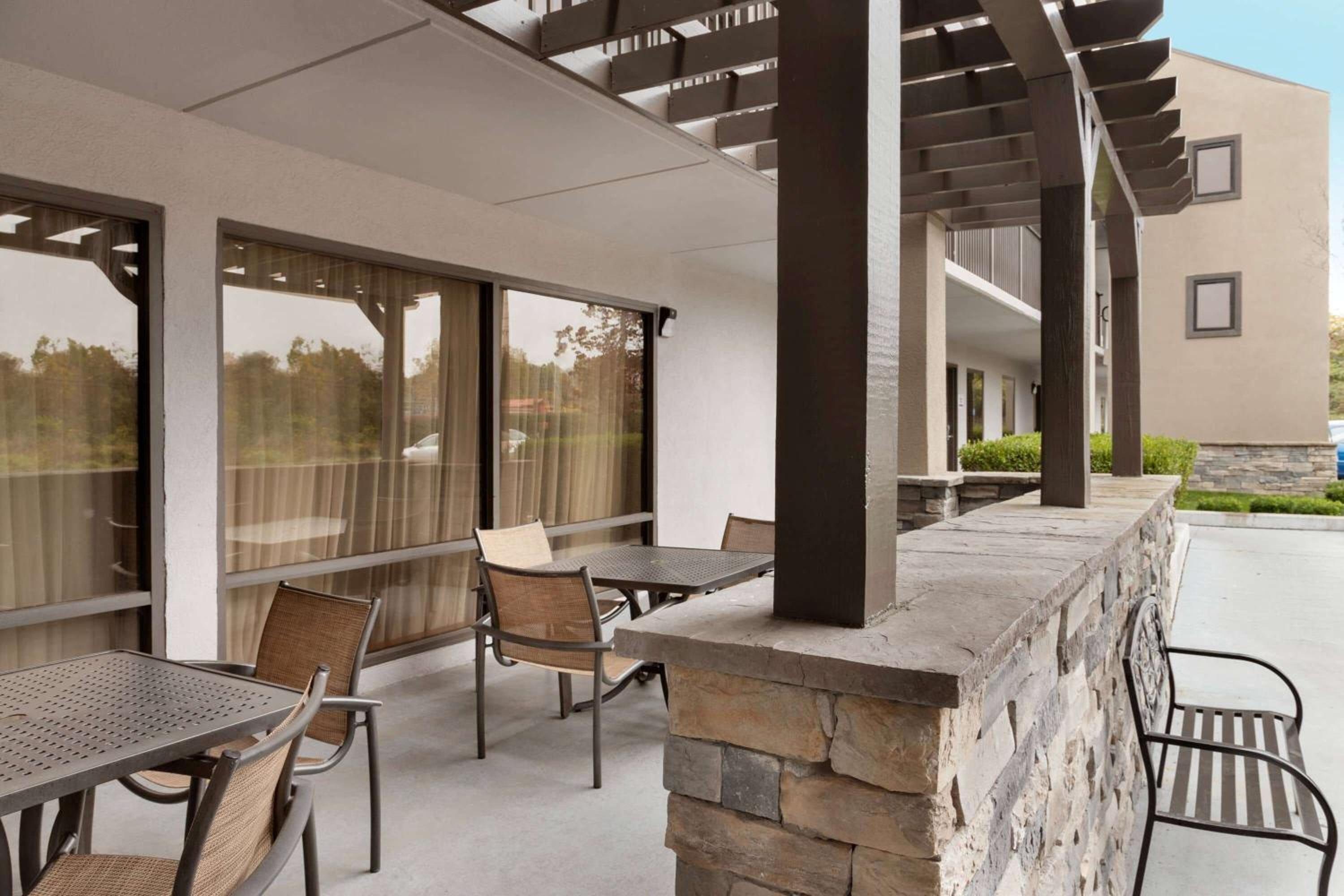 Baymont by Wyndham Nashville Airport - Property Image 51