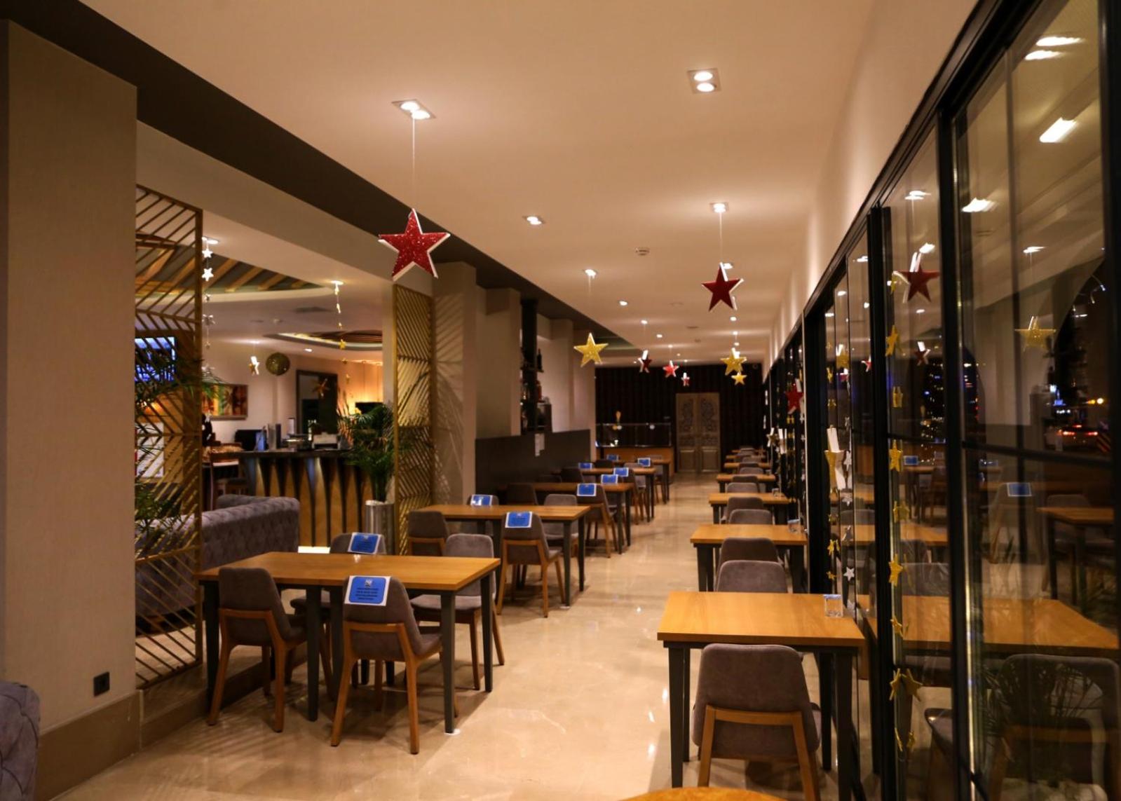Sealife Lounge - Adult only - Image 14