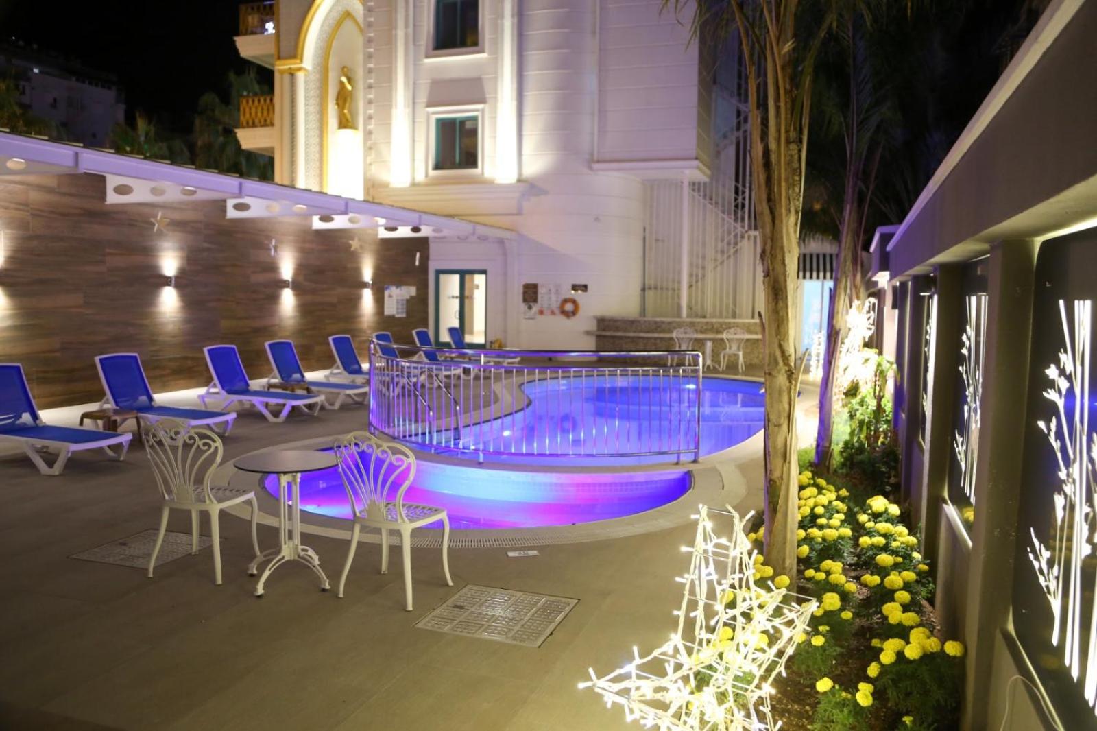 Sealife Lounge - Adult only - Image 6