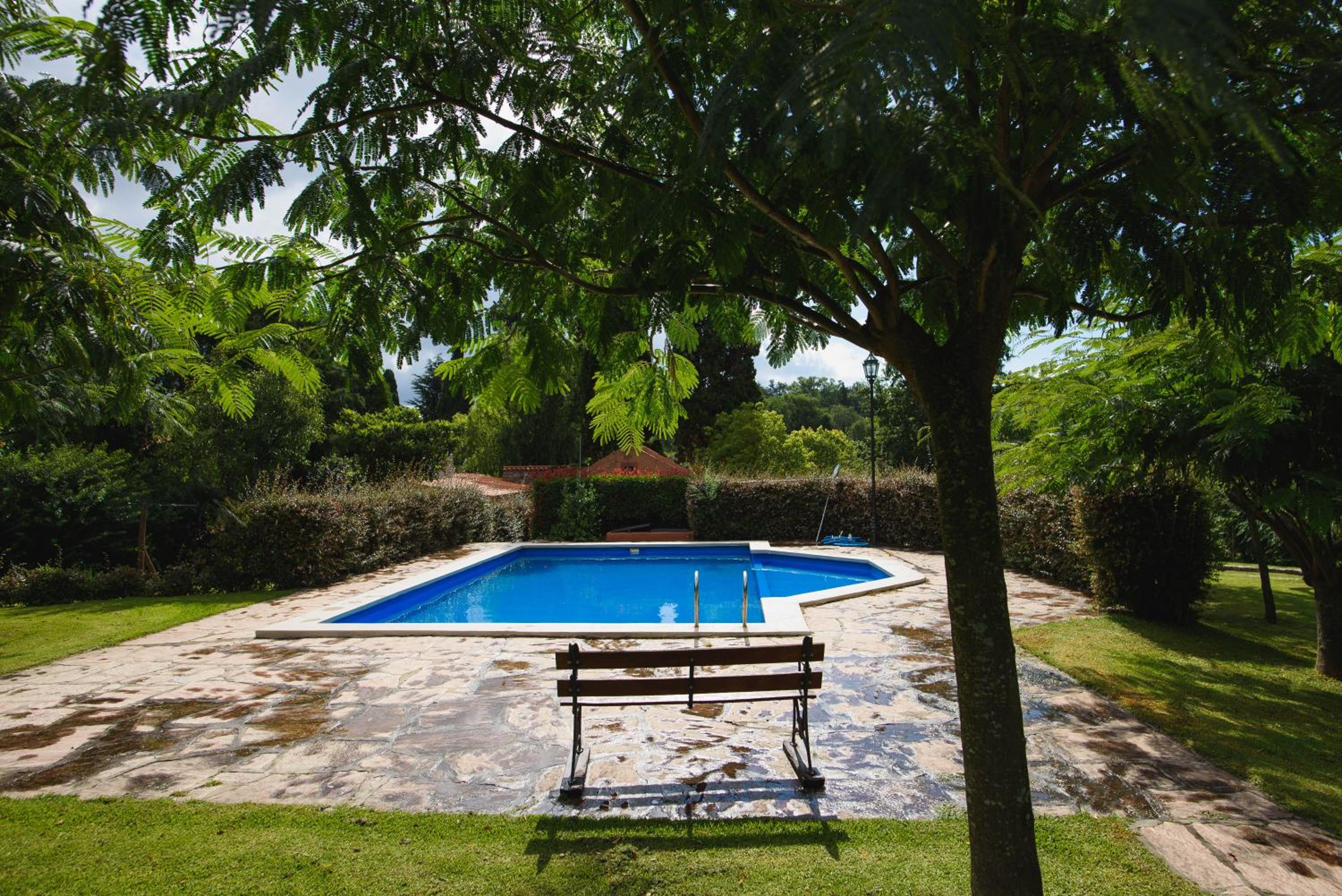 Los Almendros