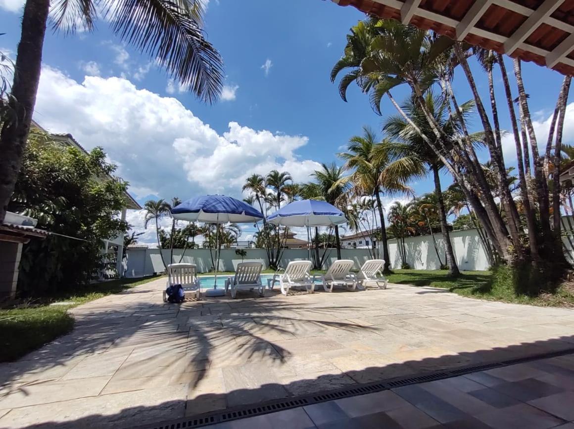 Casa Eventos e Temporada com 4 suites, piscina, churrasqueira, Wi-Fi, Ar Condicionado - Proximo Praia Mar Casado e Pernambuco - Guaruja -