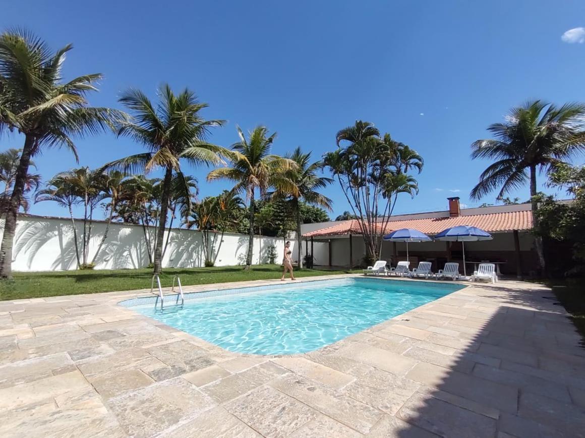 Casa Eventos e Temporada com 4 suites, piscina, churrasqueira, Wi-Fi, Ar Condicionado - Proximo Praia Mar Casado e Pernambuco - Guaruja -