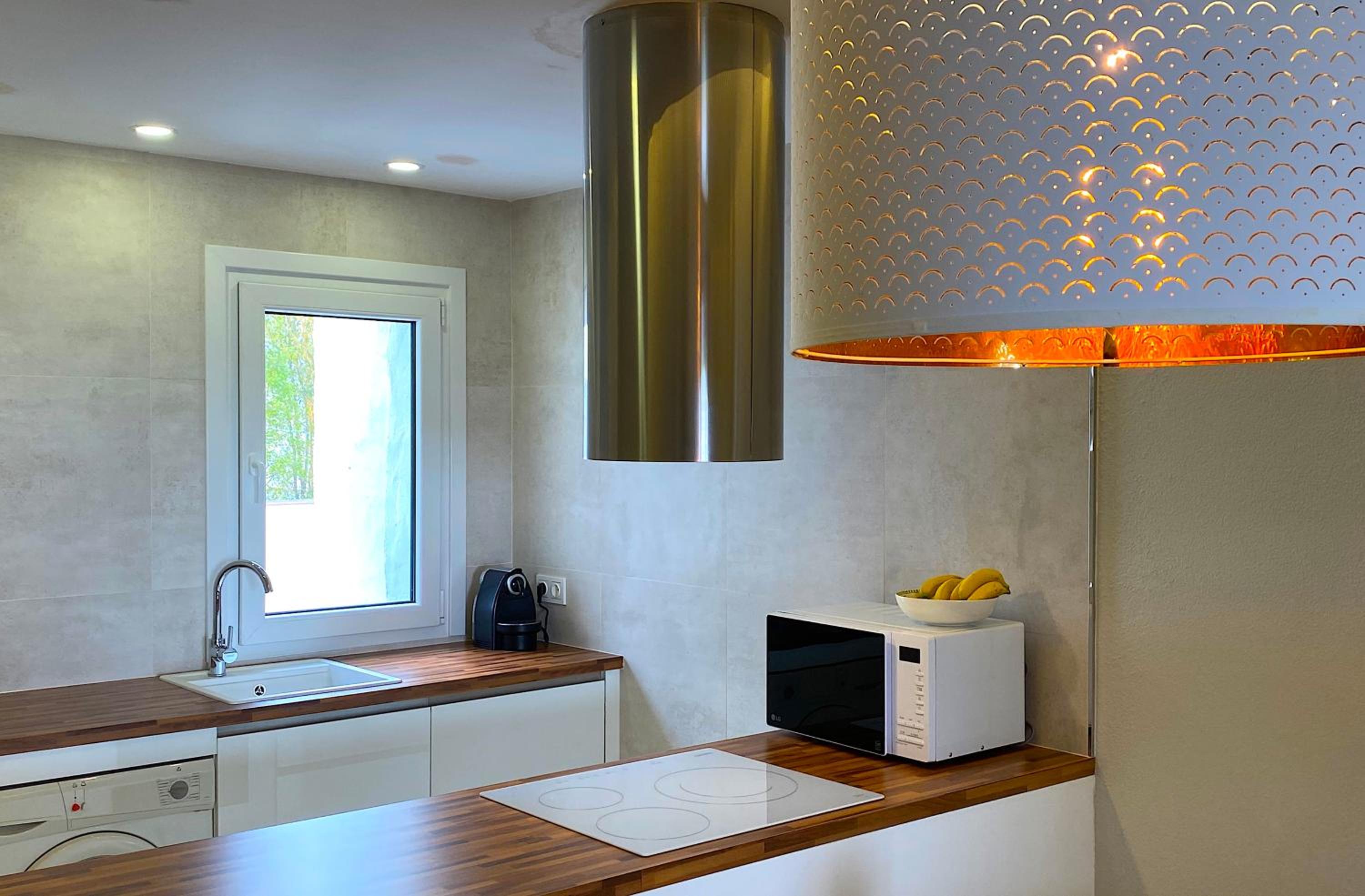 Jardines del Puerto Apartment for up to 6, totally refurbished 2025, gardens, pools, garage, wifi view 5