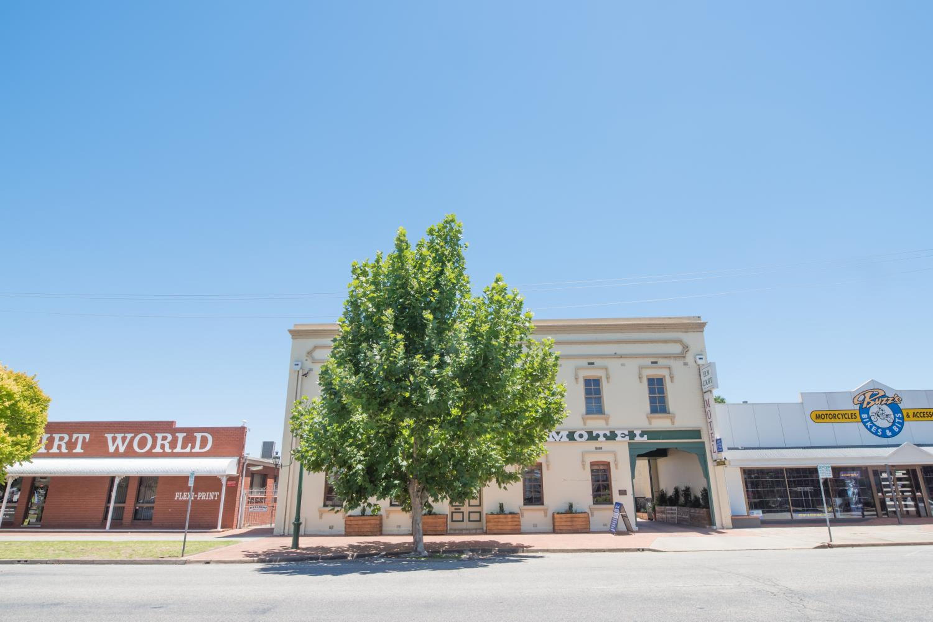 Elm Court Motel