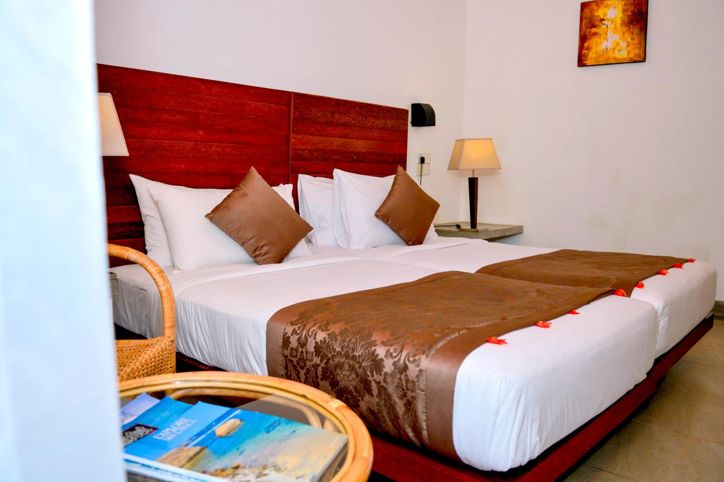 Amaranthe Bay Resort & Spa