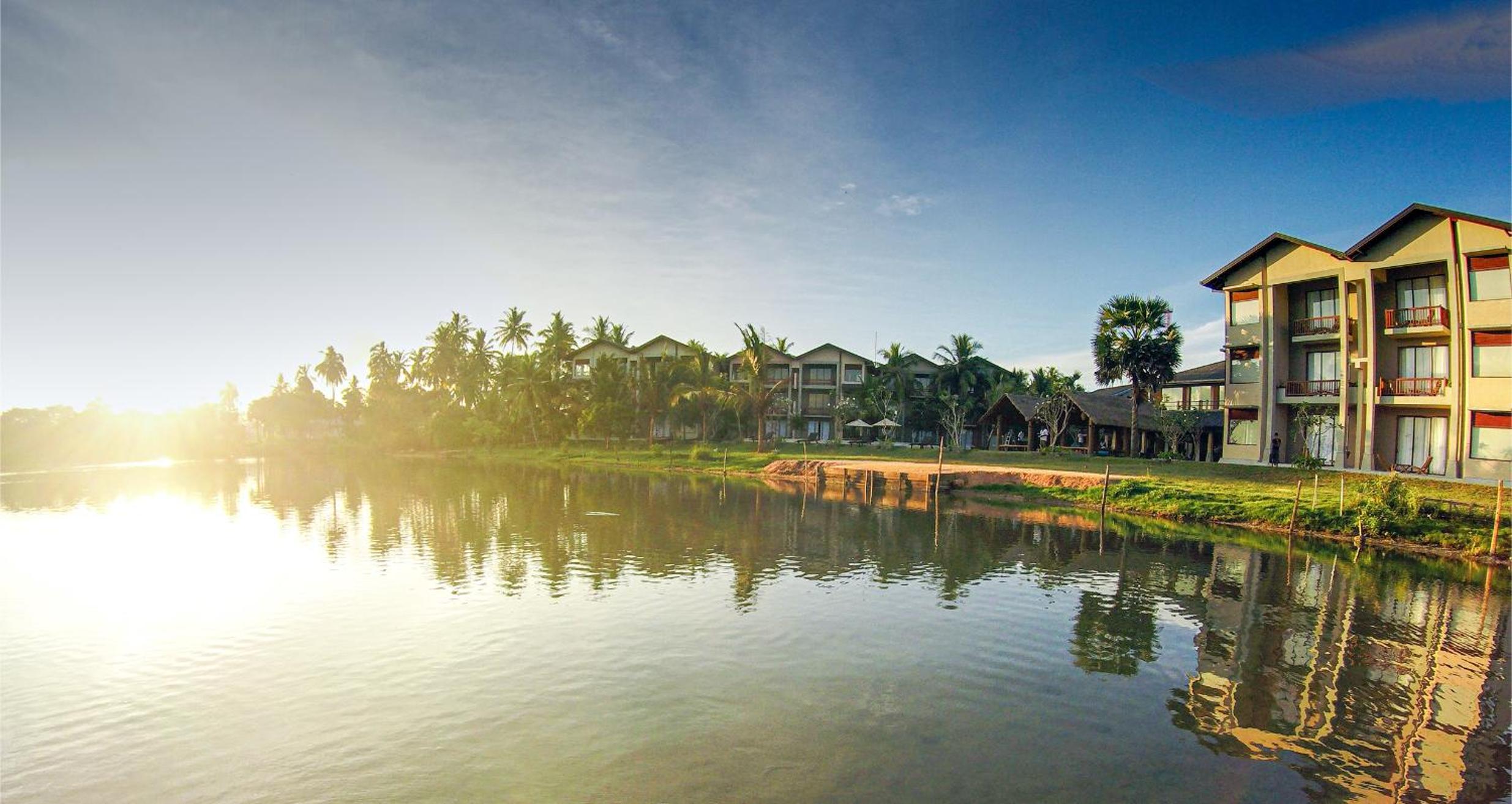 Amaranthe Bay Resort & Spa