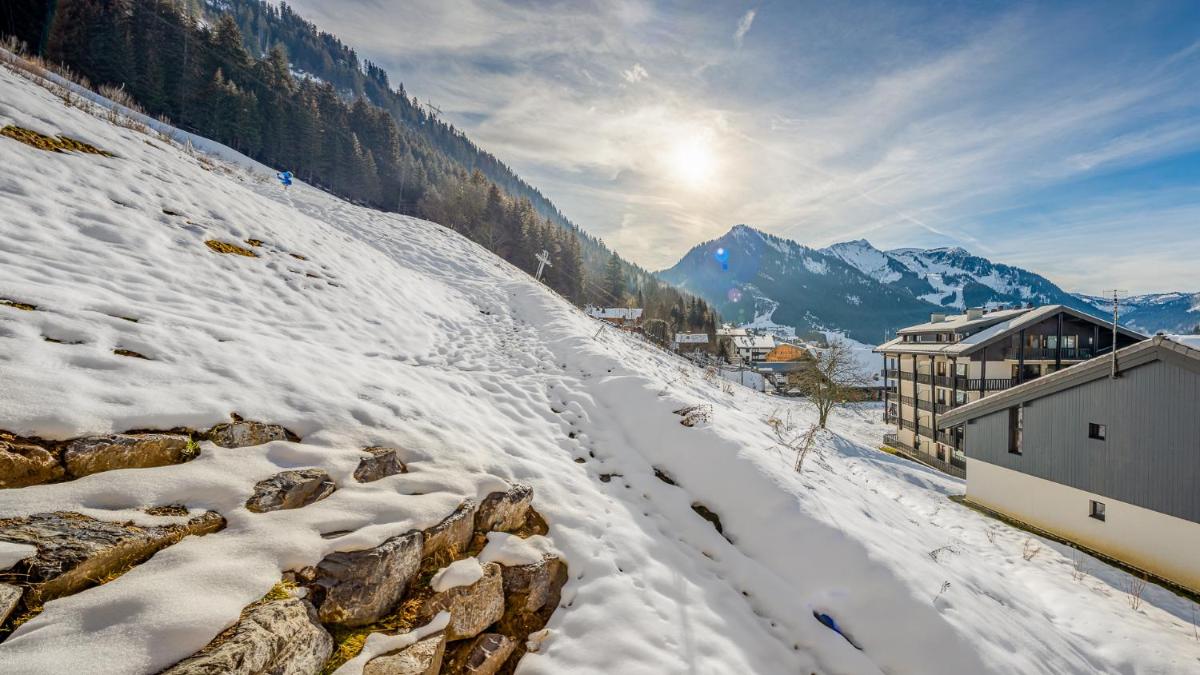 The View - Apt 09 - BO Immobilier photo 5