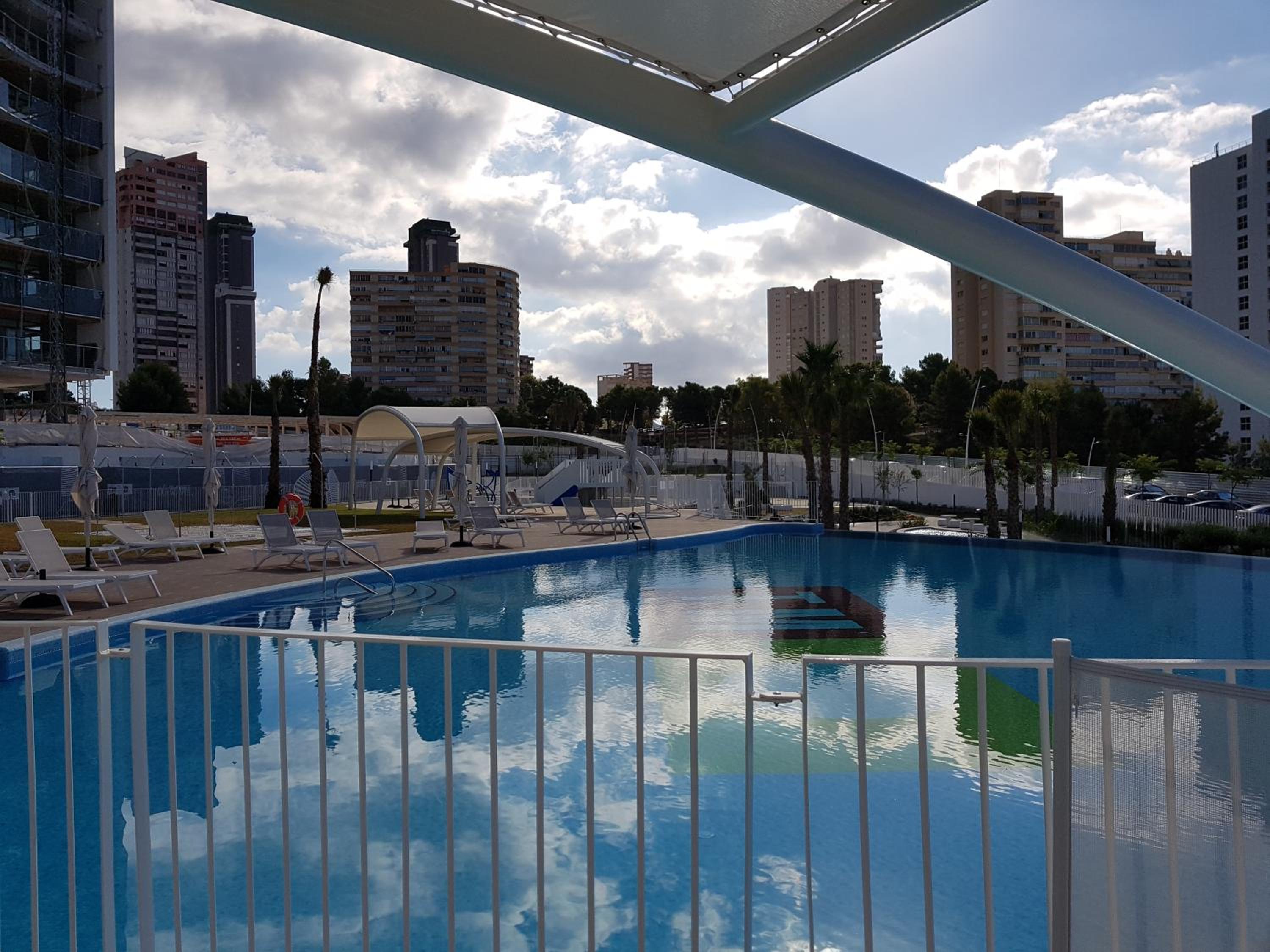 ROMERO APARTMENTS-SUNSET WAVES-BENIDORM