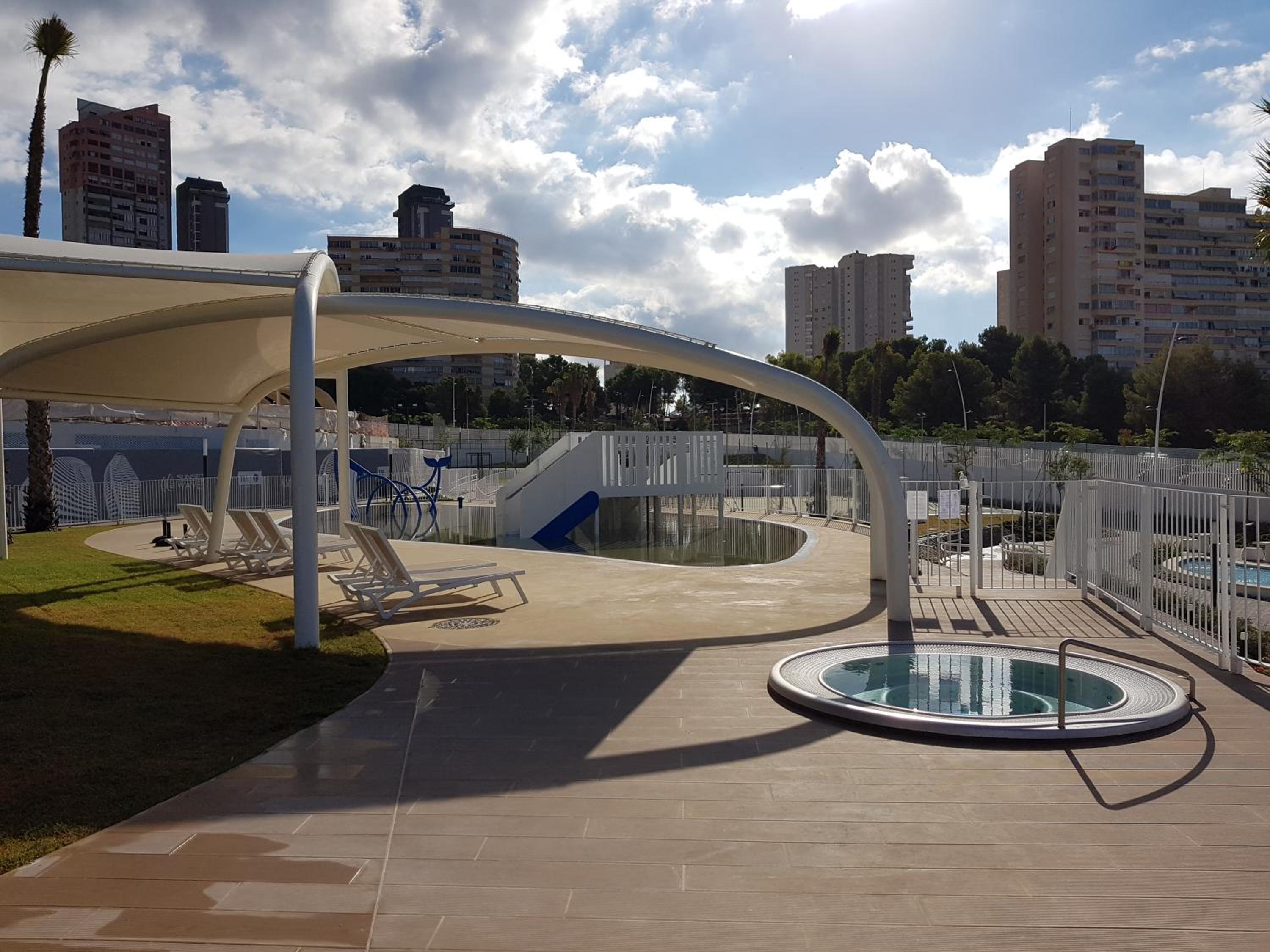ROMERO APARTMENTS-SUNSET WAVES-BENIDORM