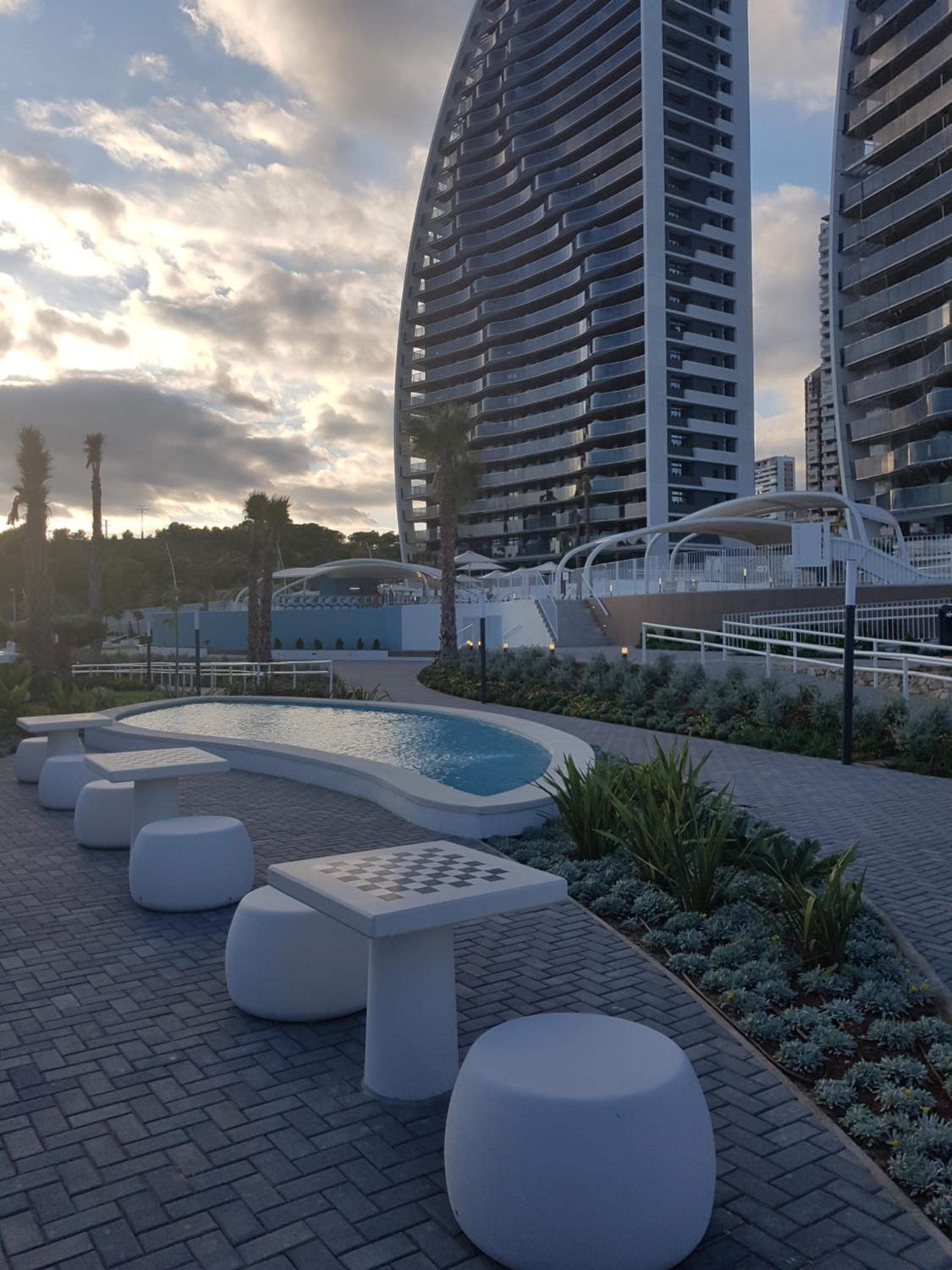 ROMERO APARTMENTS-SUNSET WAVES-BENIDORM