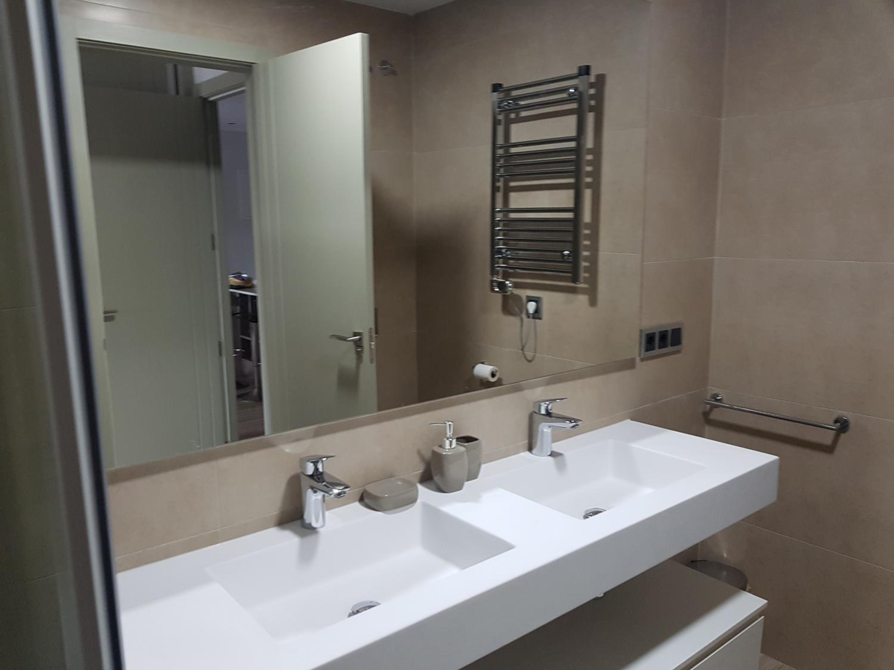 ROMERO APARTMENTS-SUNSET WAVES-BENIDORM