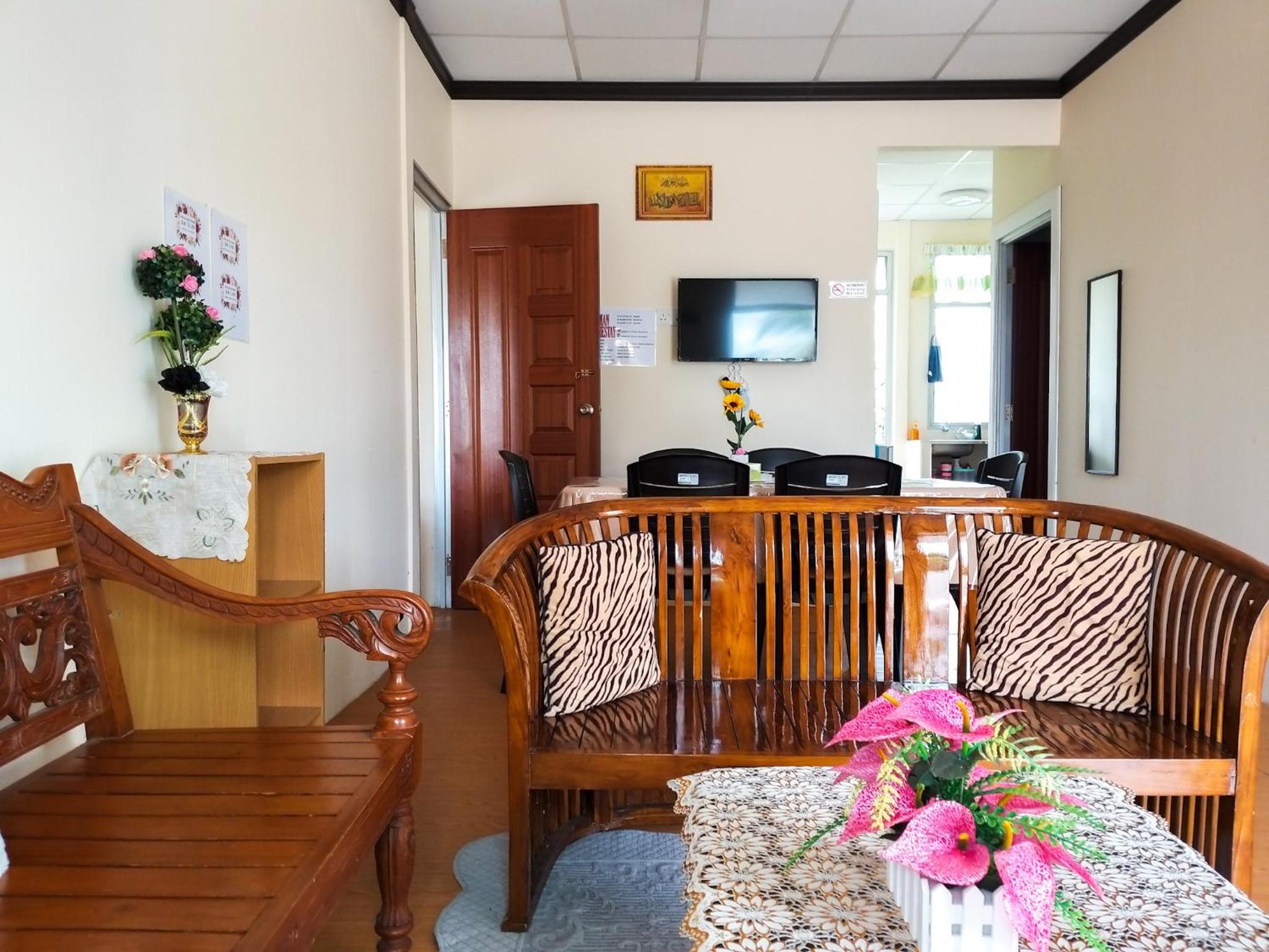 22 Idaman Homestay photo 7