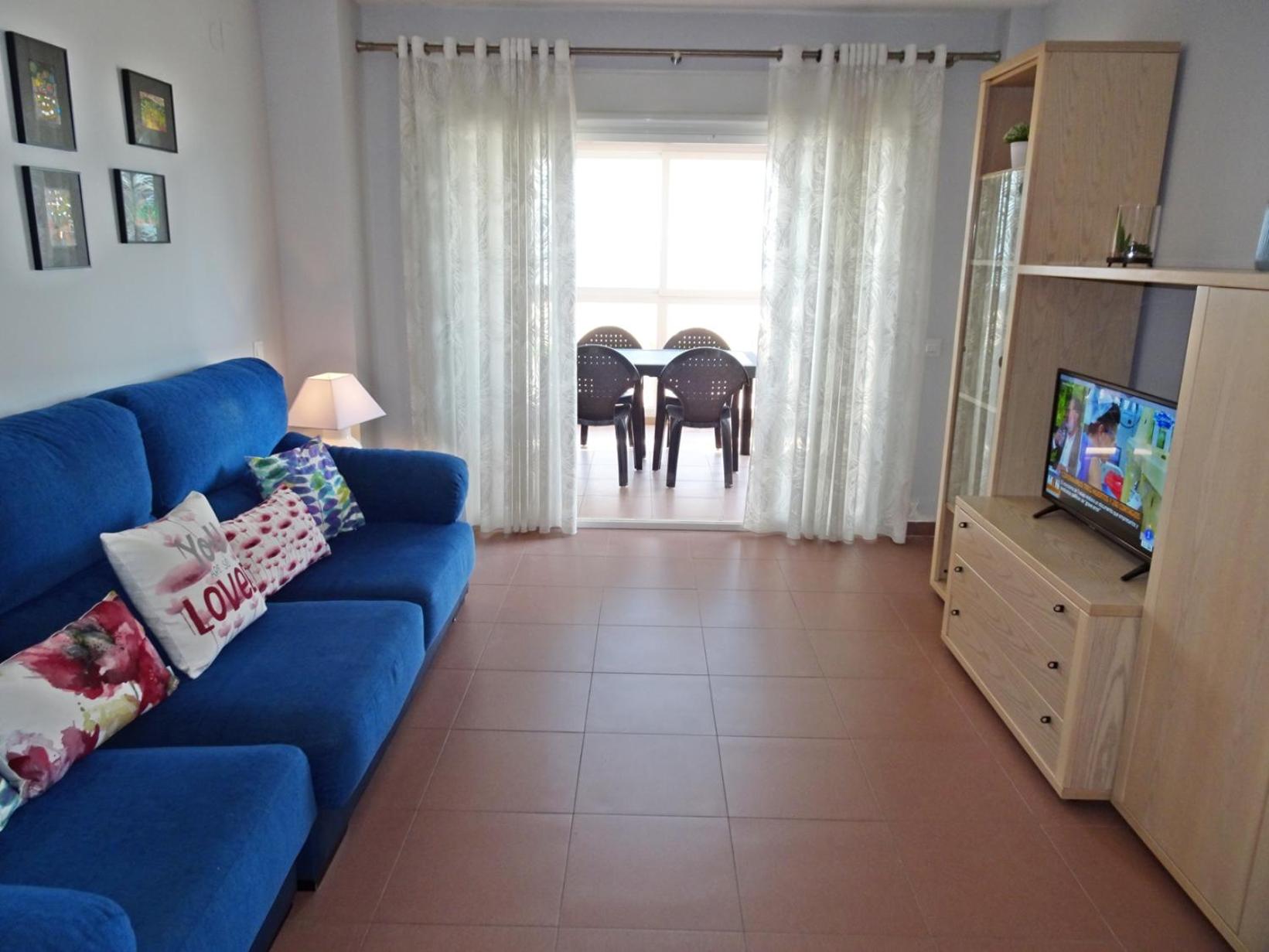 CAPRI GANDIA PRIMERA LÍNEA - Alquiler solo familias