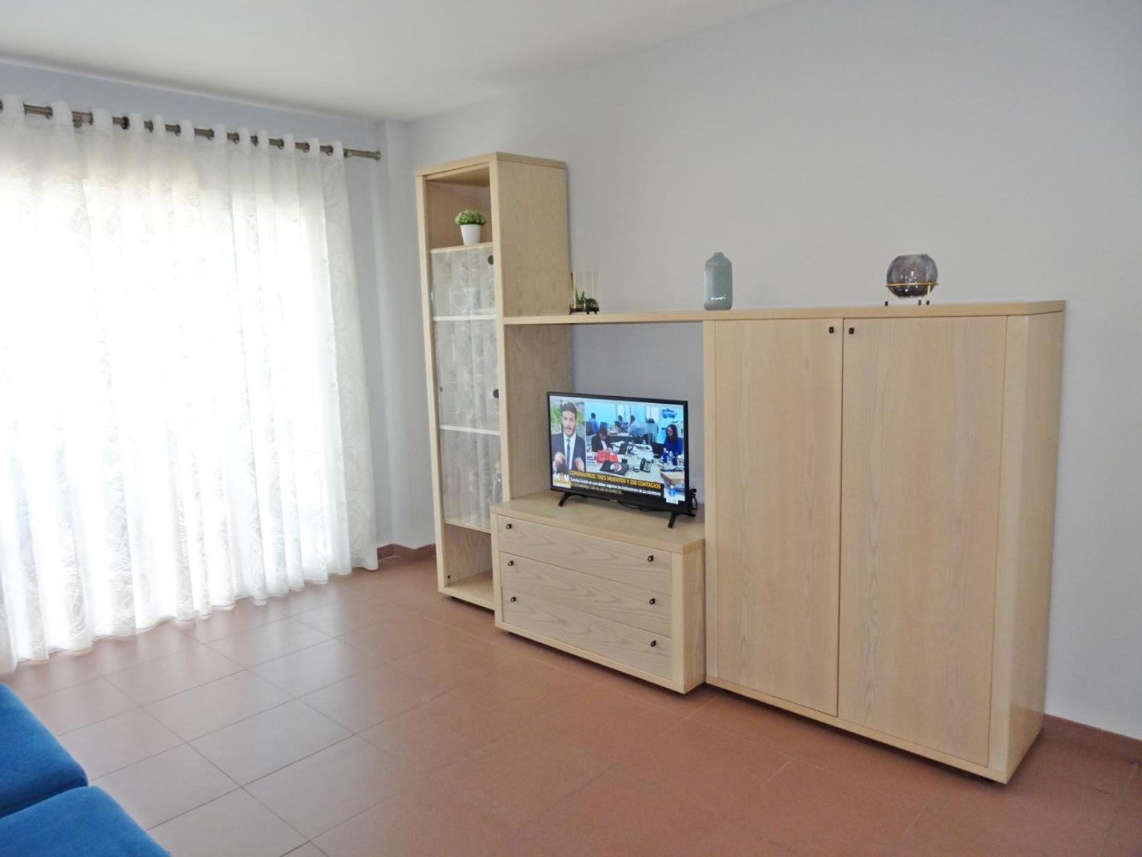 CAPRI GANDIA PRIMERA LÍNEA - Alquiler solo familias