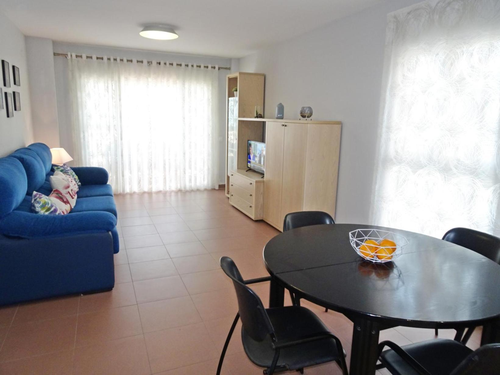 CAPRI GANDIA PRIMERA LÍNEA - Alquiler solo familias