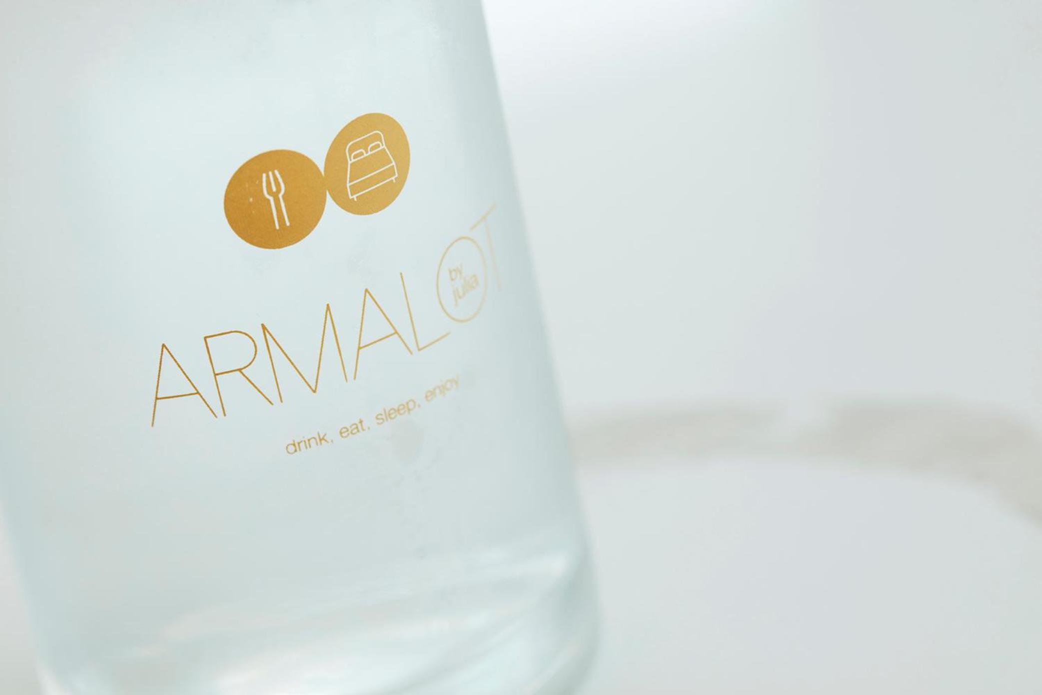 B&B Armalot by Julia