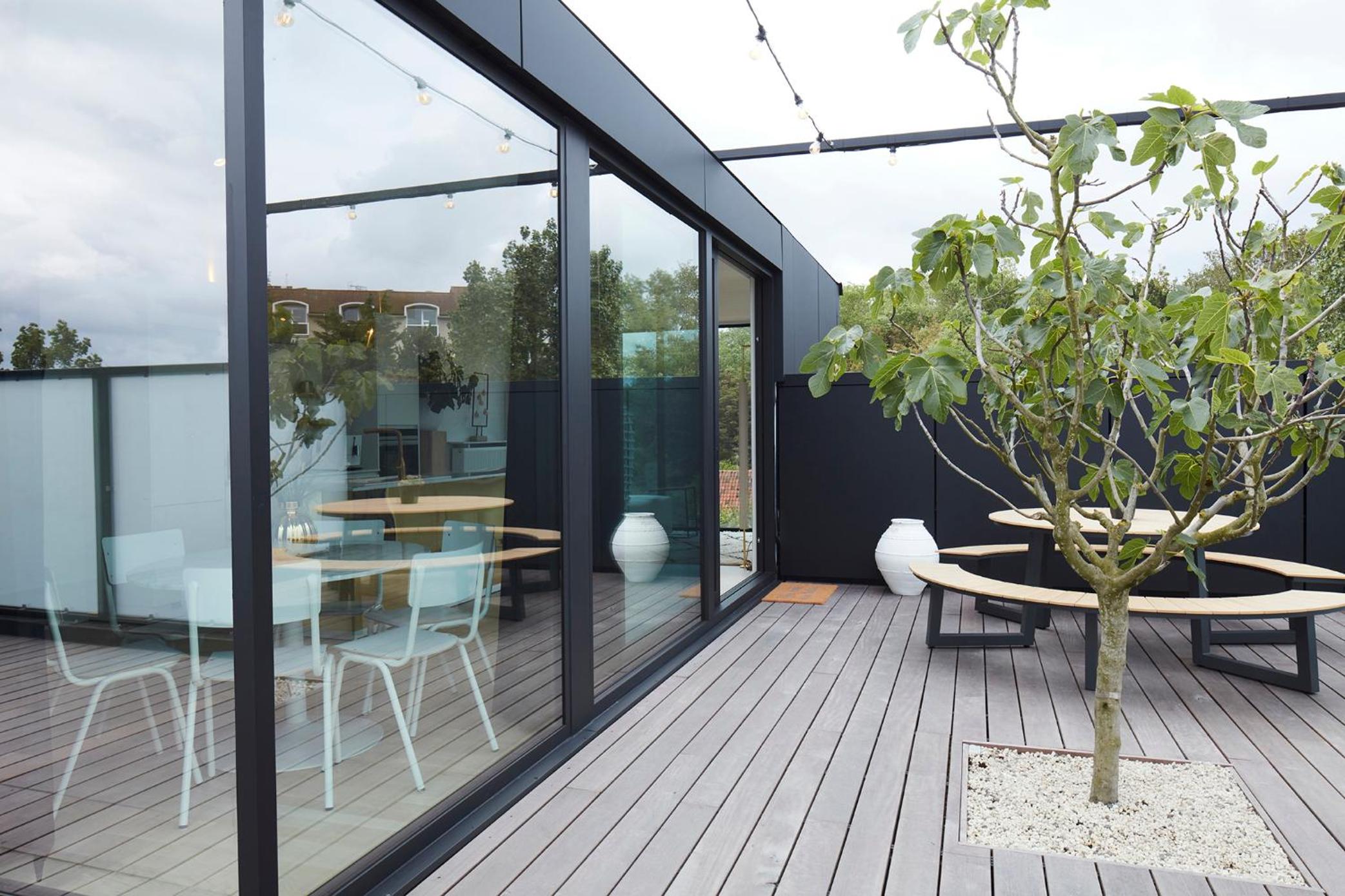 B&B Armalot by Julia