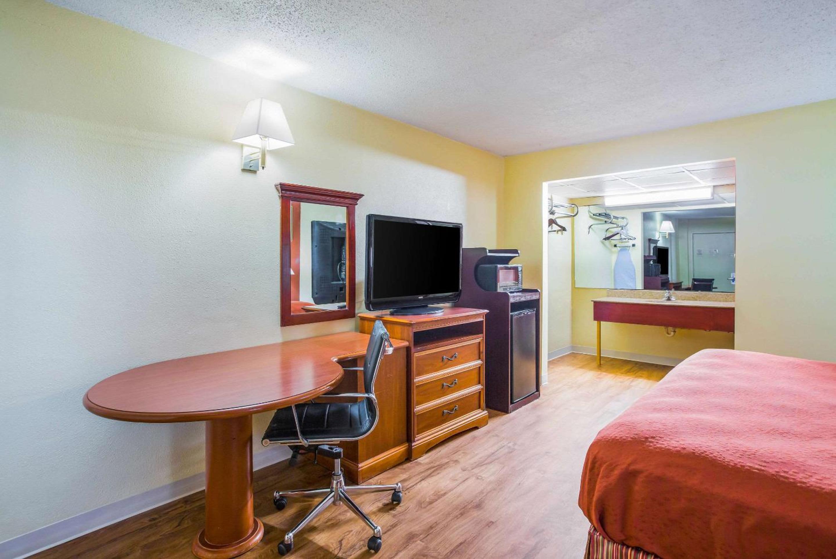 Rodeway Inn Bonifay
