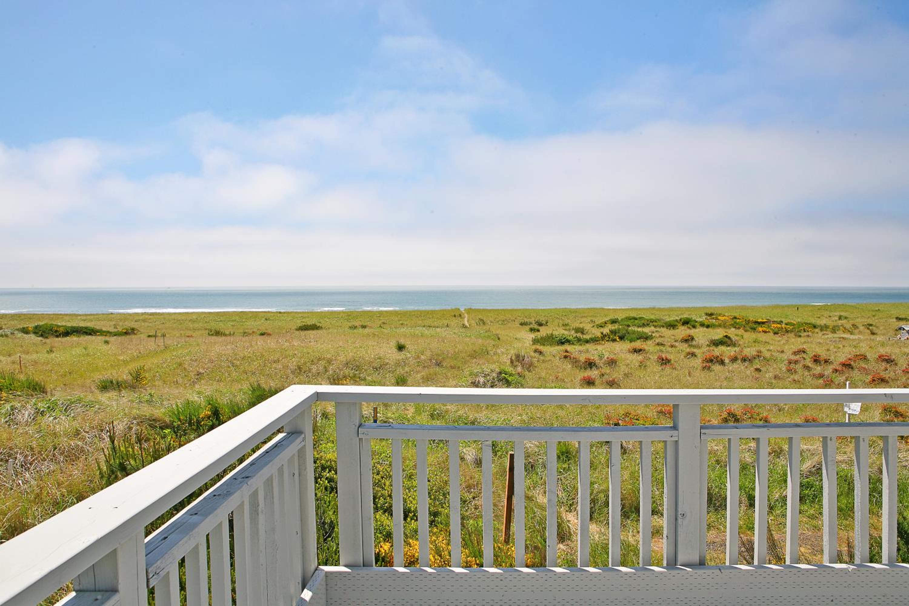 Spacious 3BR Beachfront Home in Westport view 2