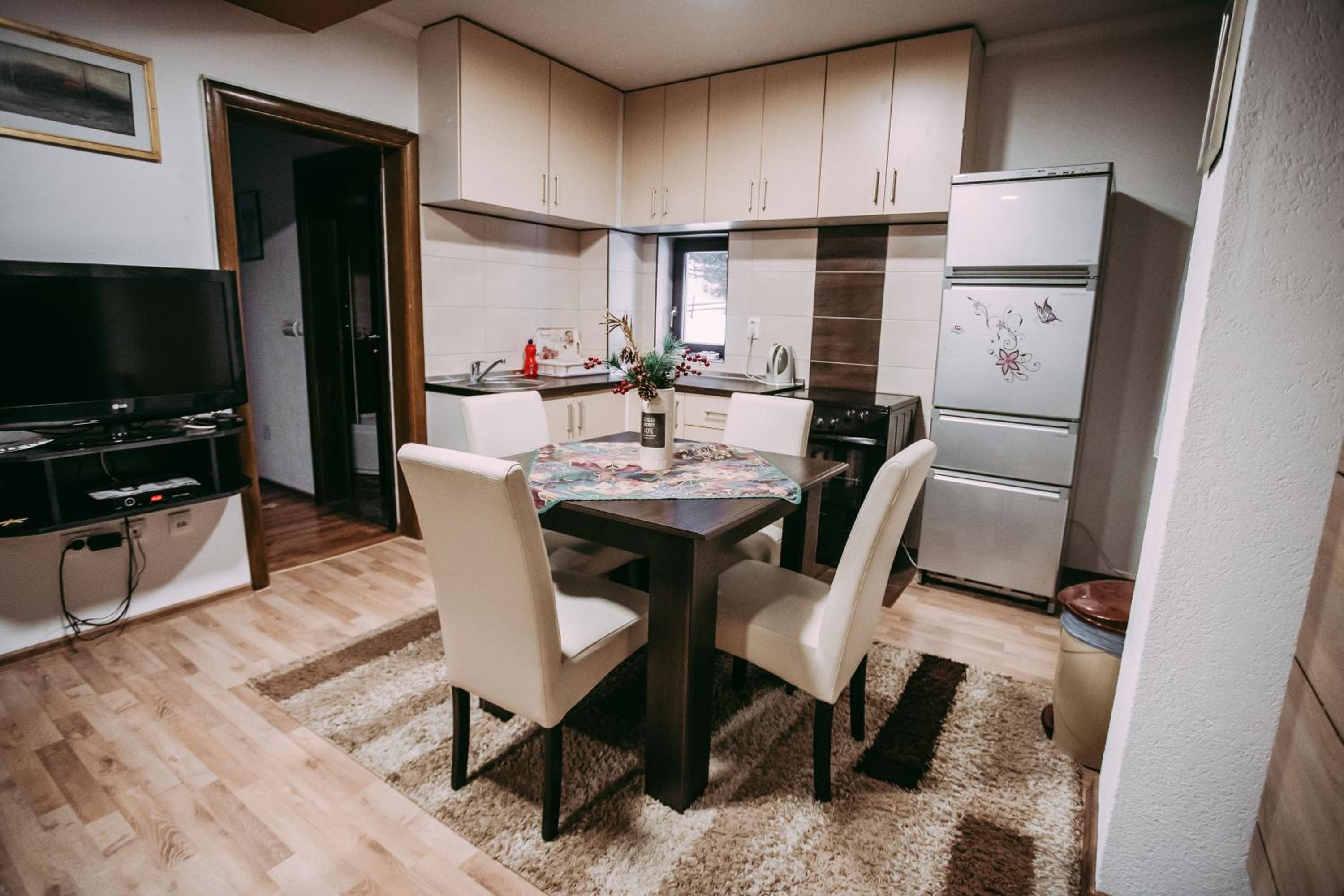 Apartment T&T