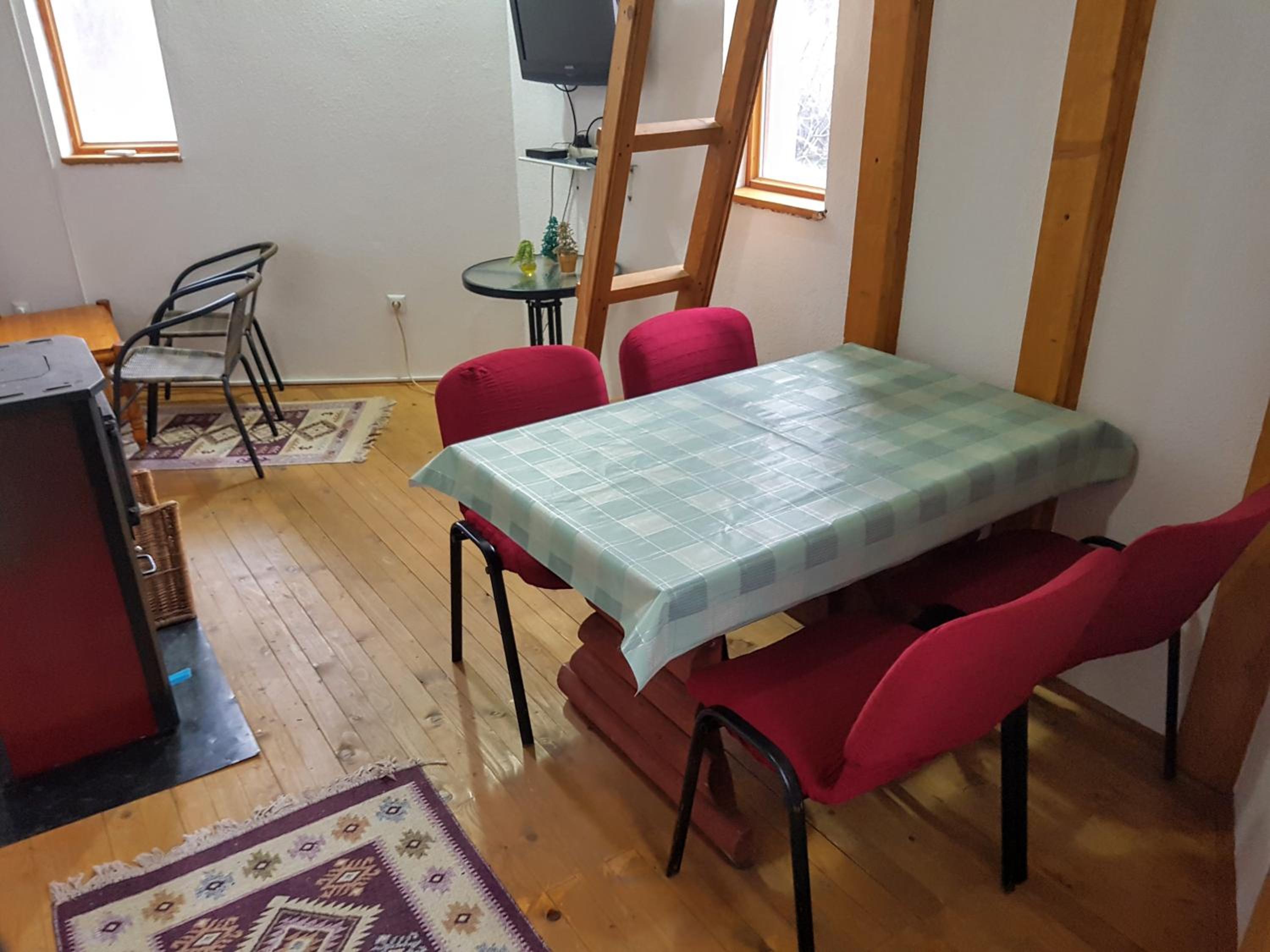 Photo 13