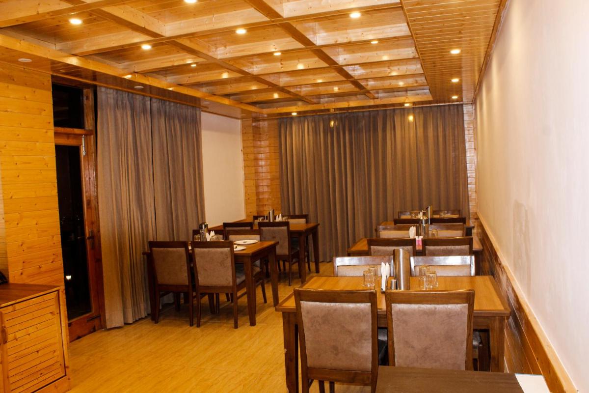 restaurant