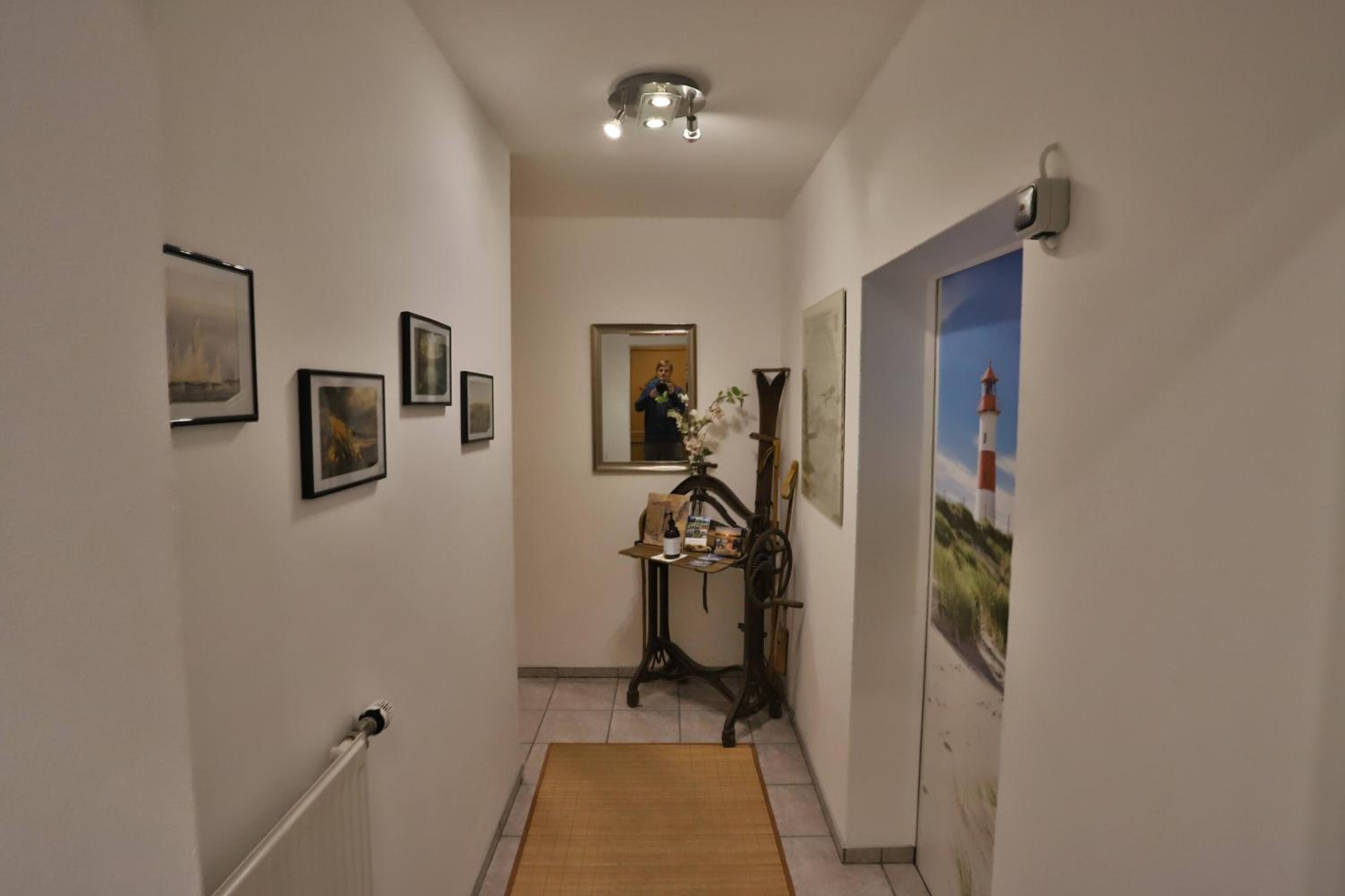 Photo 32
