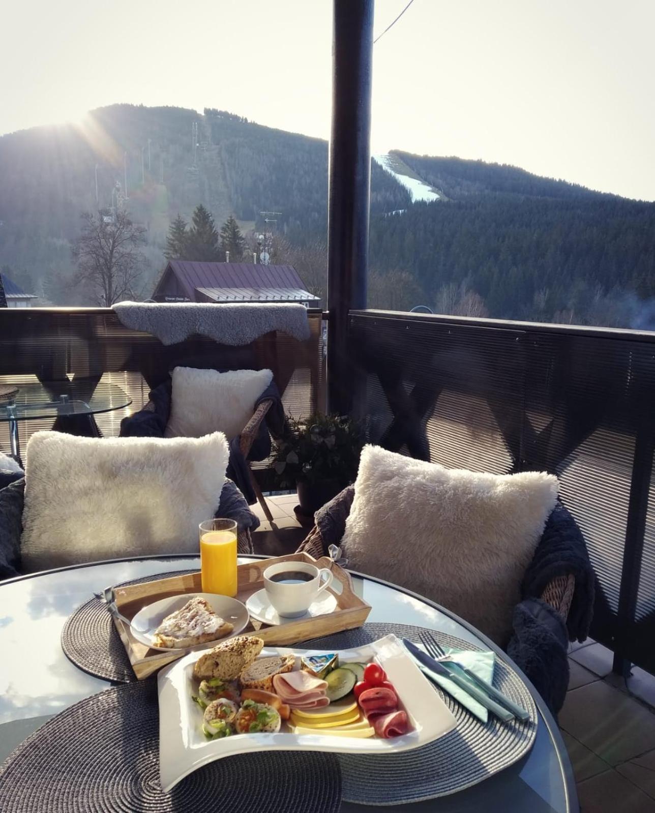 GRAND HARRACHOV PENSION v centru view 4