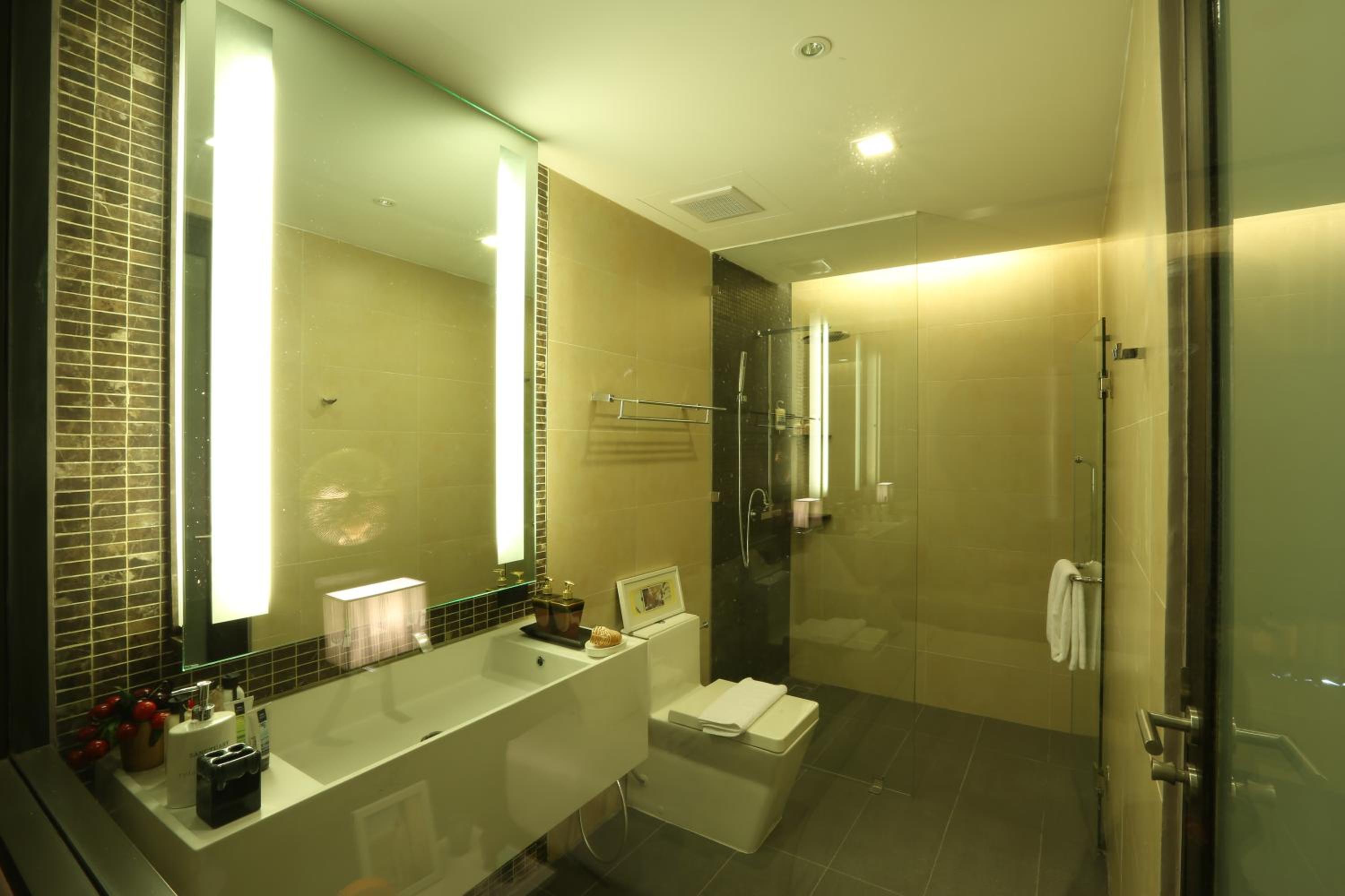 The Charm Resort Phuket — photo 37