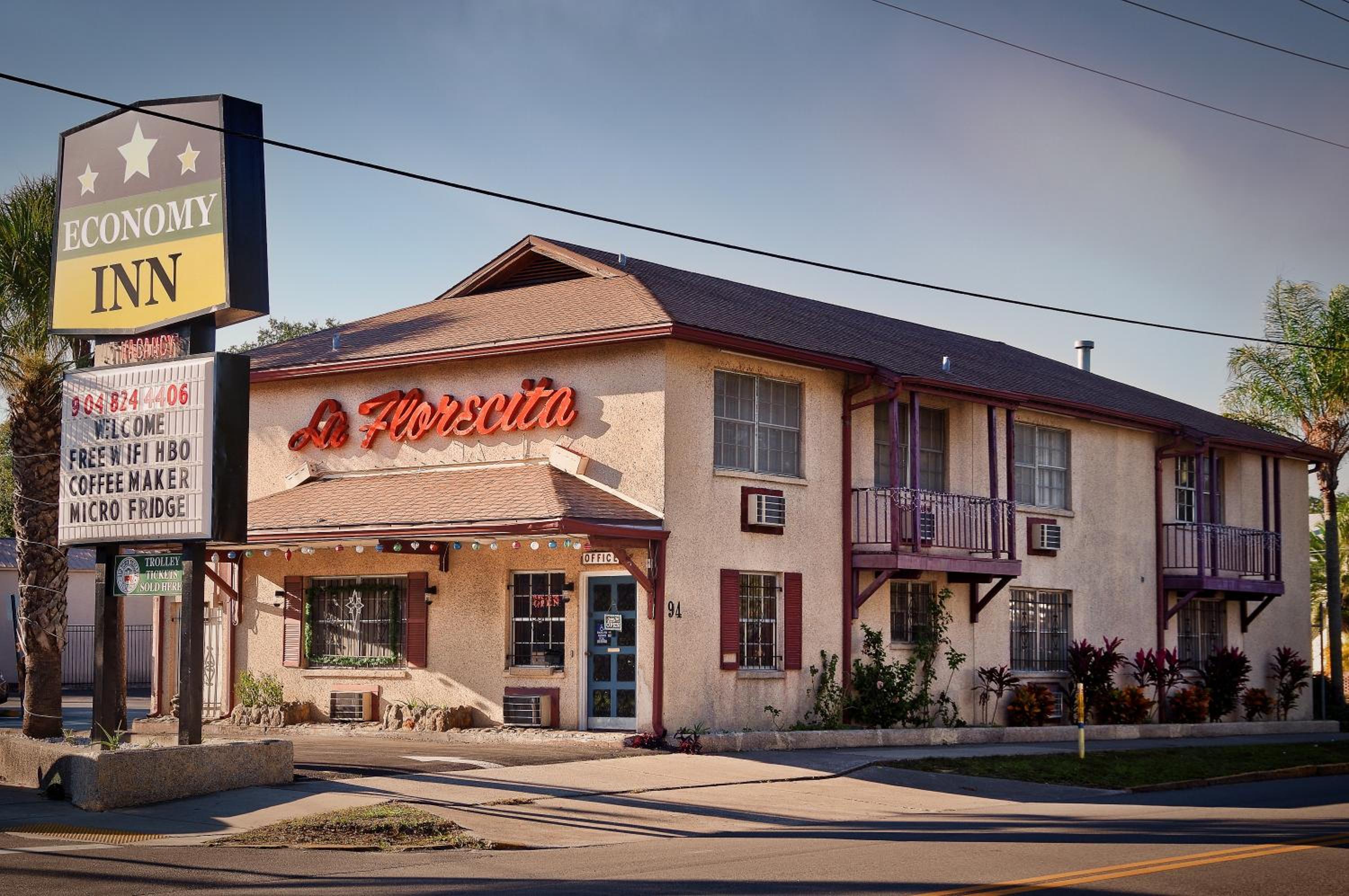 Hotel Economy Inn Historic District - Image 1