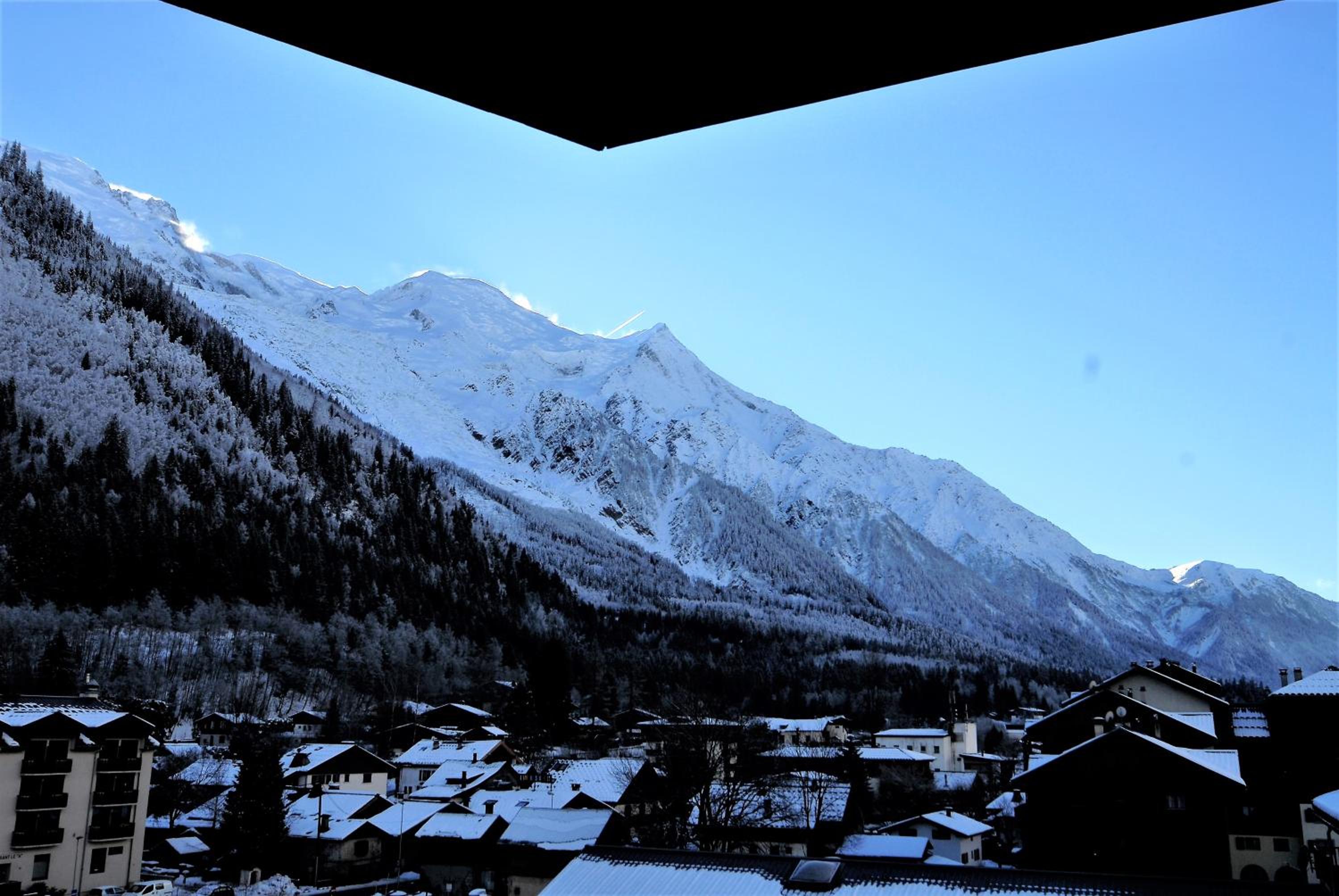 Chamonix Holiday Cromotherapy Apartment 1
