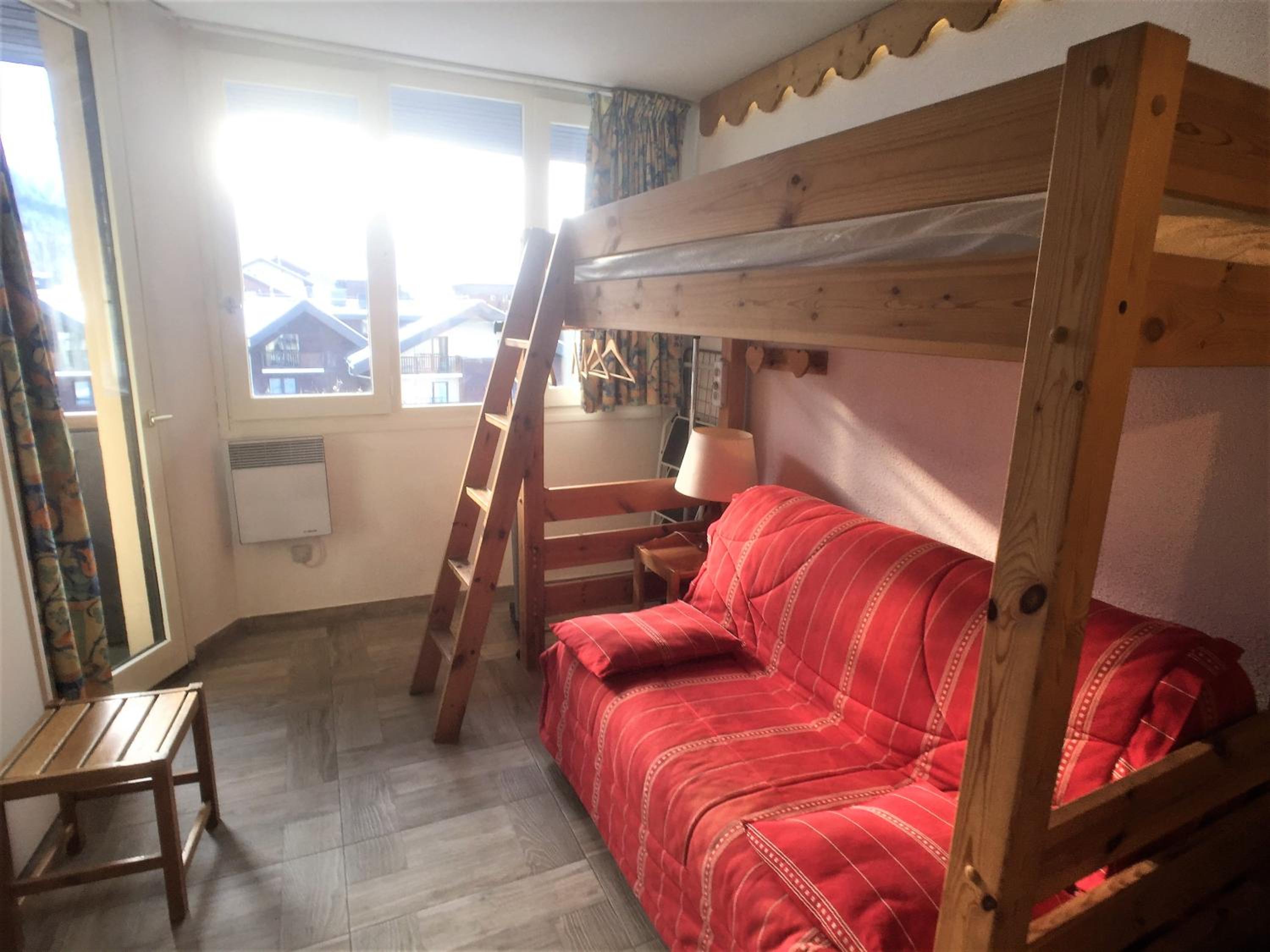 Chamonix Holiday Cromotherapy Apartment 1