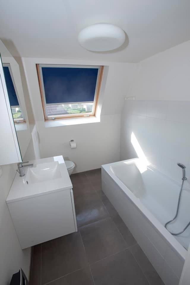Vakantiehuisje De Panne vlak aan Plopsaland en de zee
