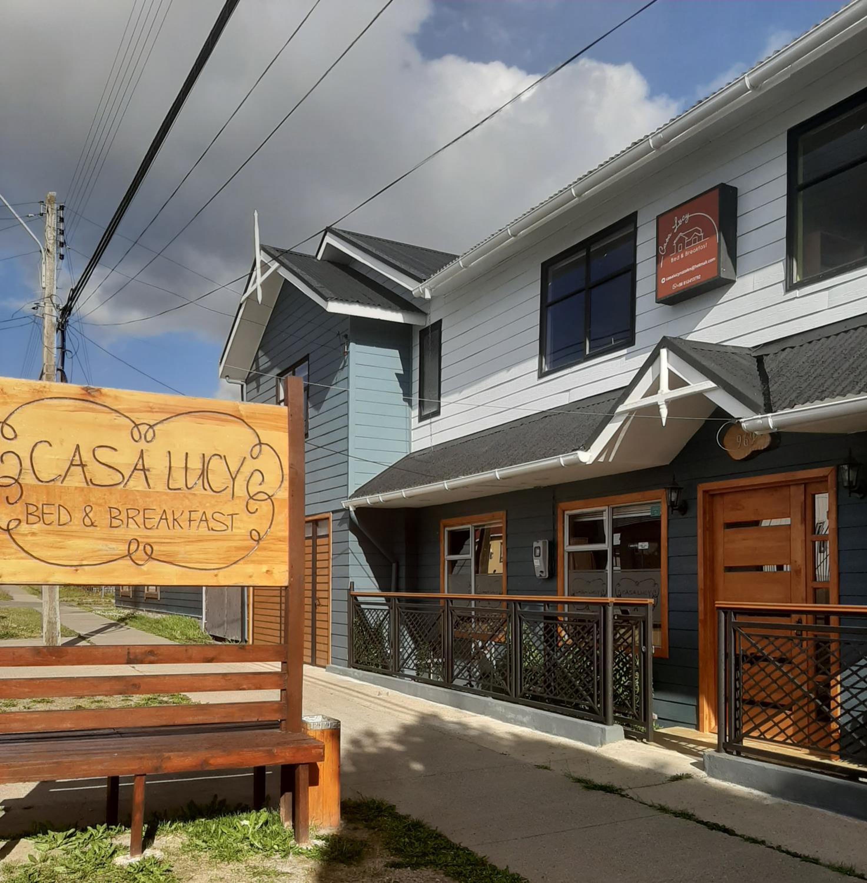 Hotel Casa Lucy - Image 1