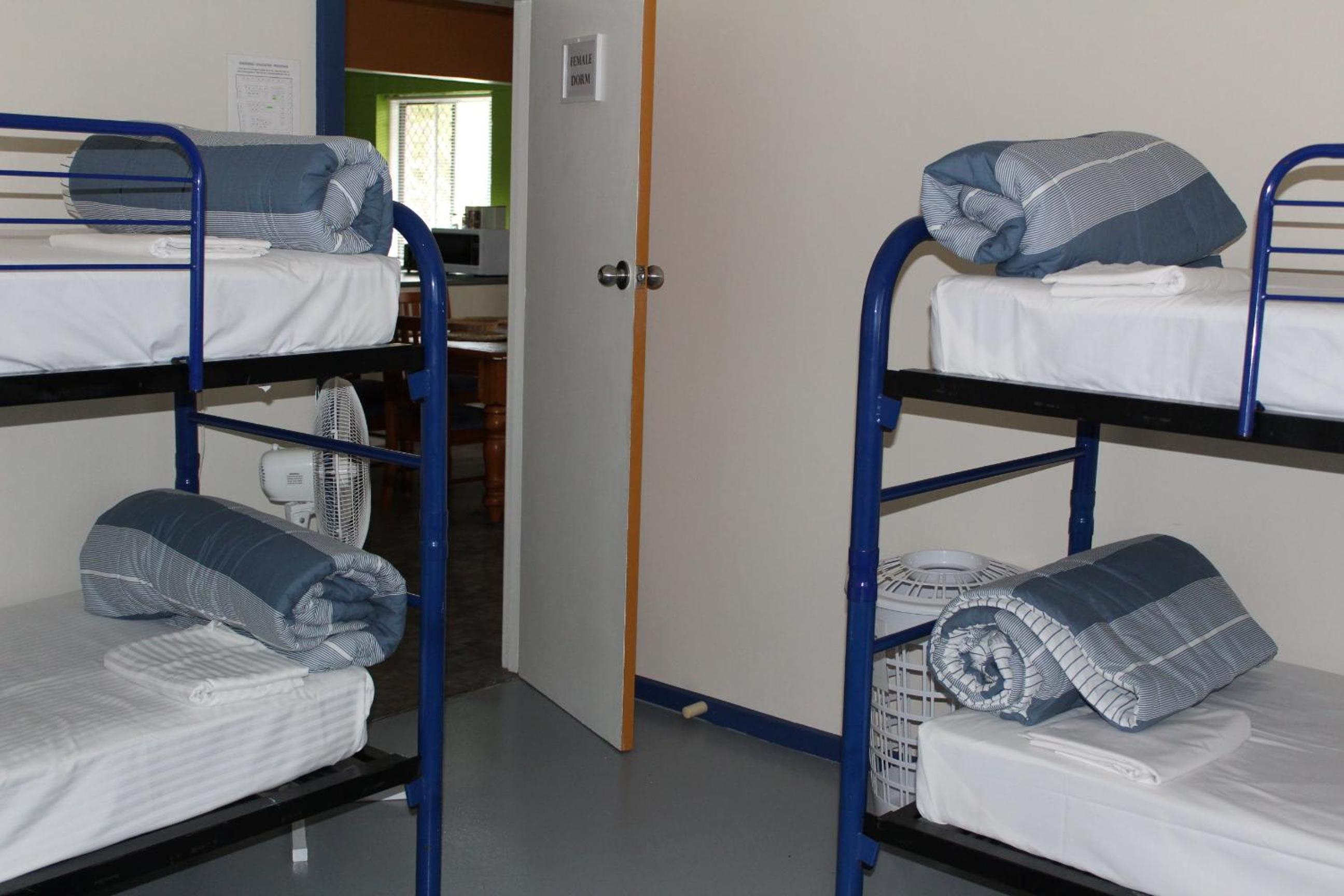 Batemans Bay Holiday Park & Hostel