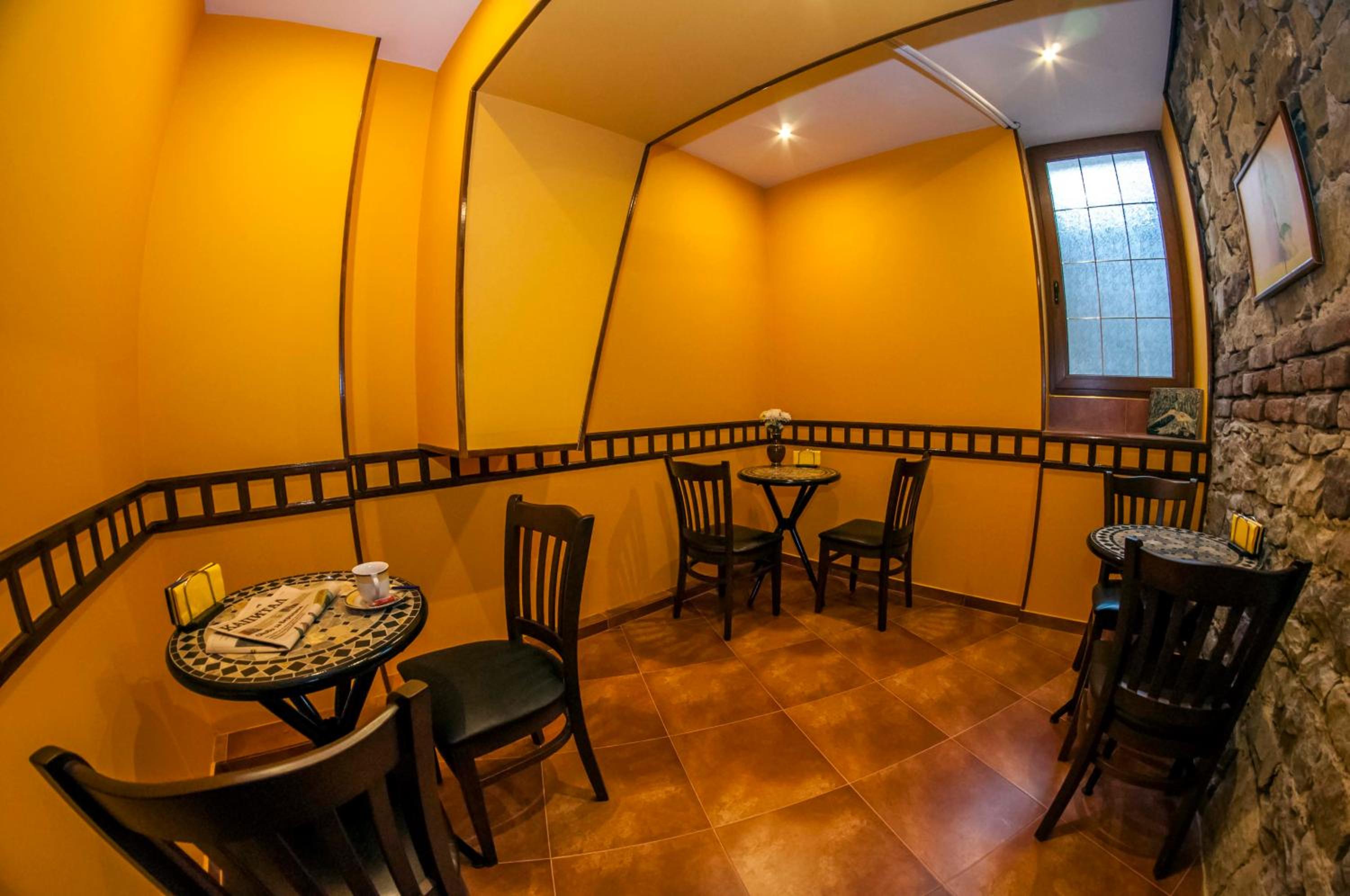 L'Opera Guest House