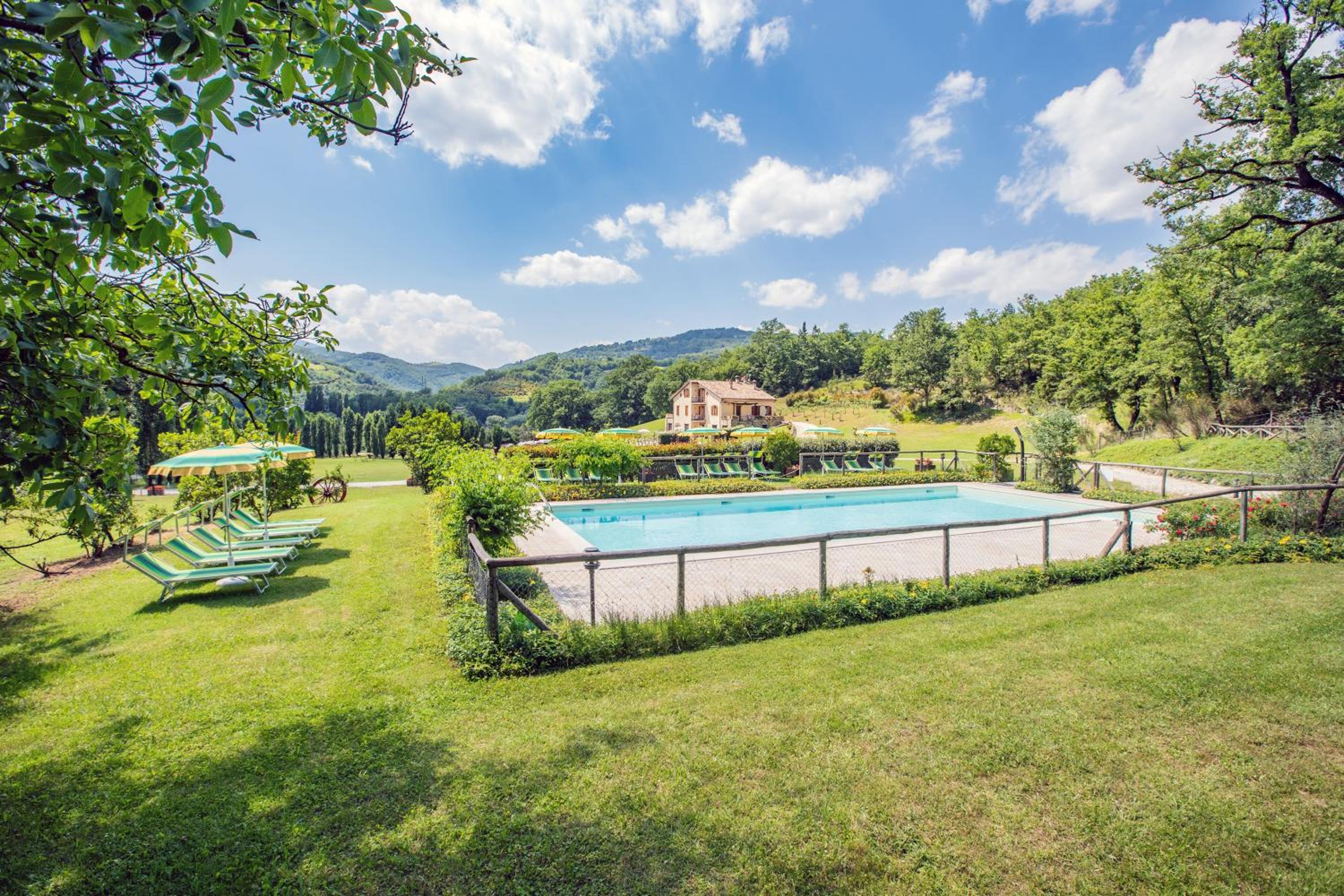 Cerqua Rosara Residence