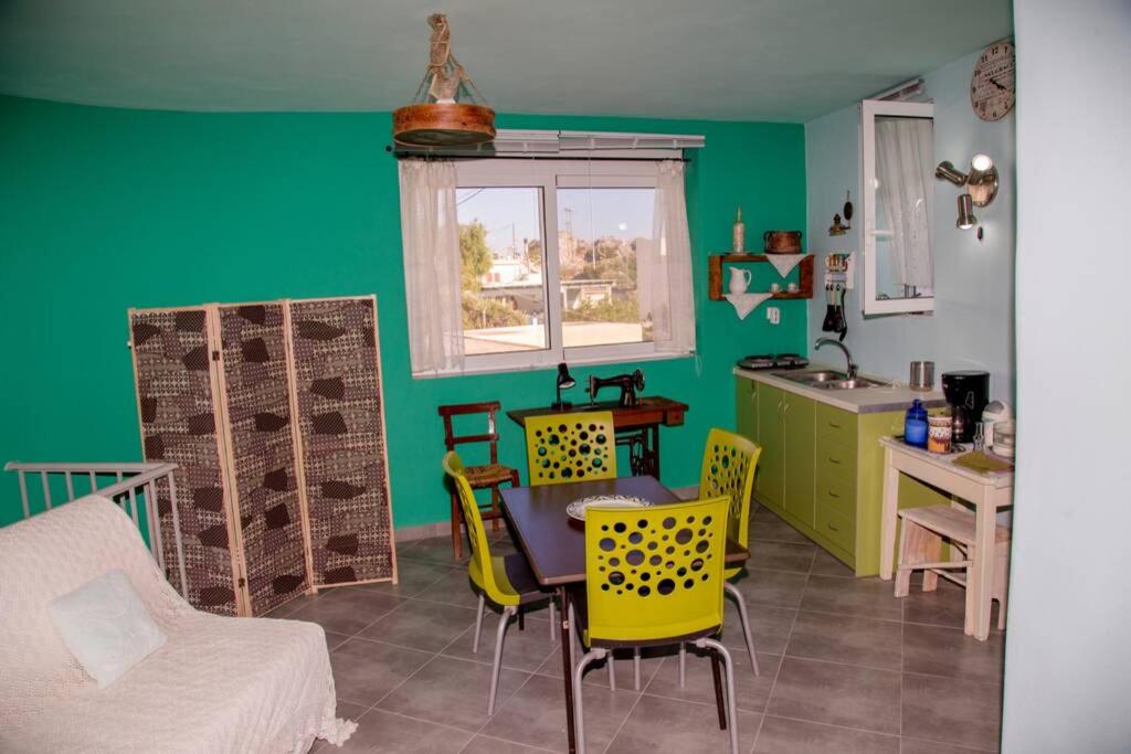 Traditional House Utopia in Pefki, Makry Gialos