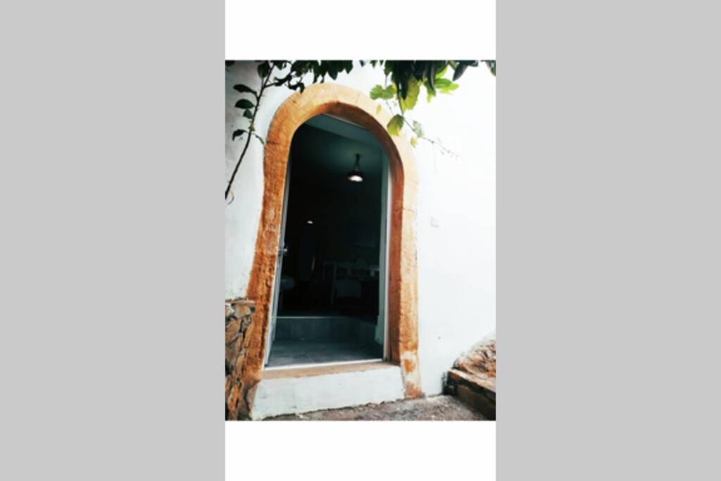 Traditional House Utopia in Pefki, Makry Gialos