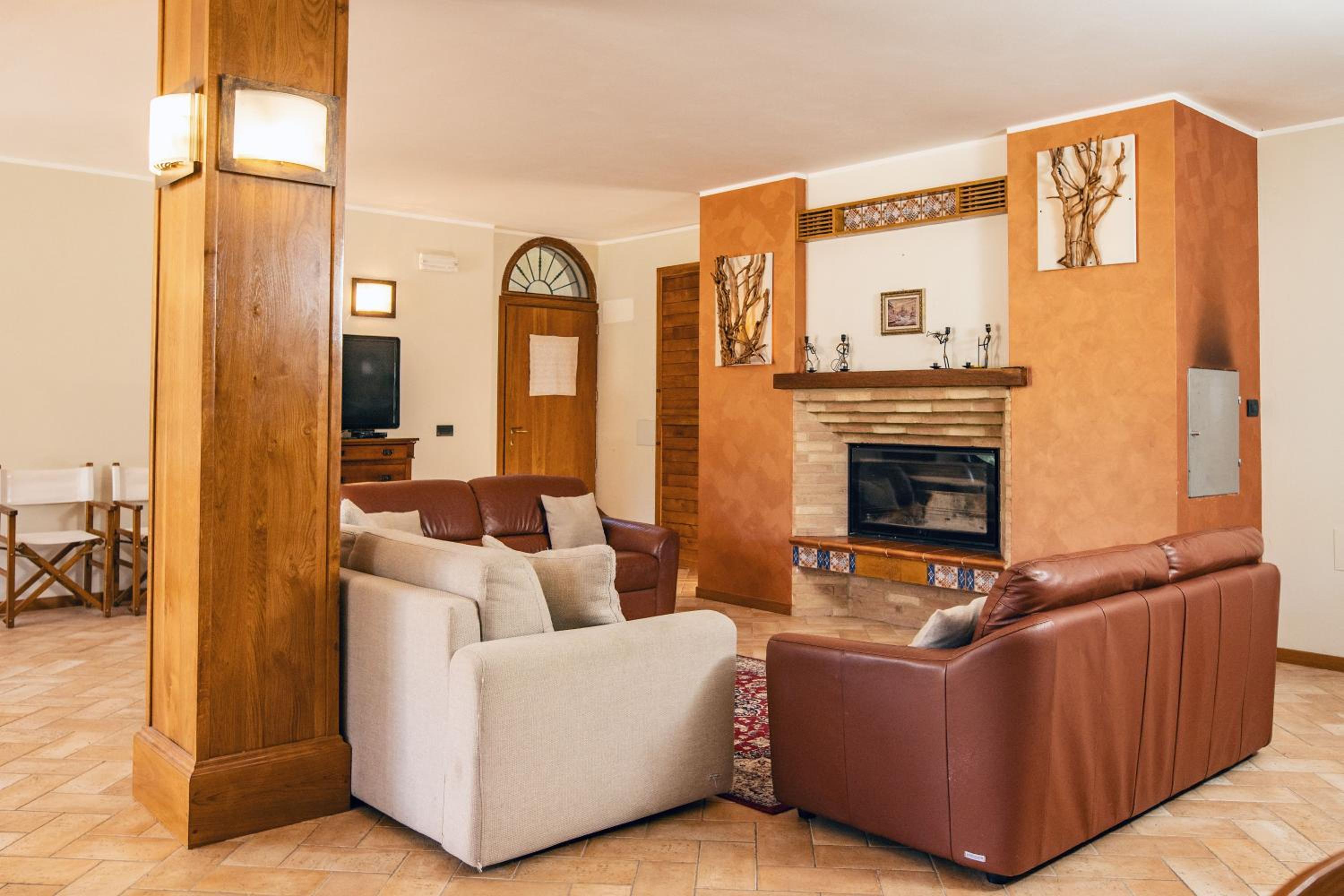 Cerqua Rosara Residence