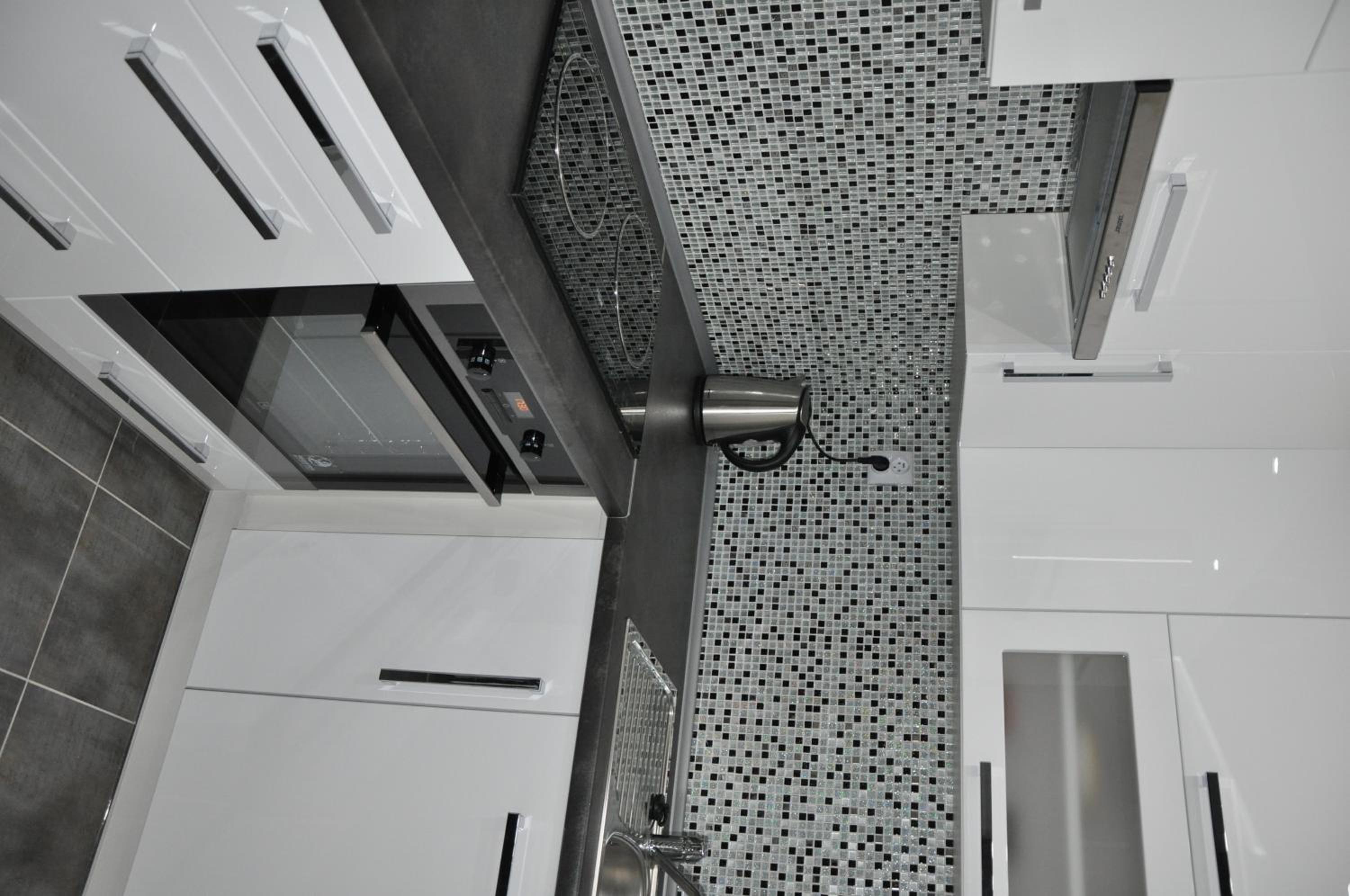 Apartman Saris